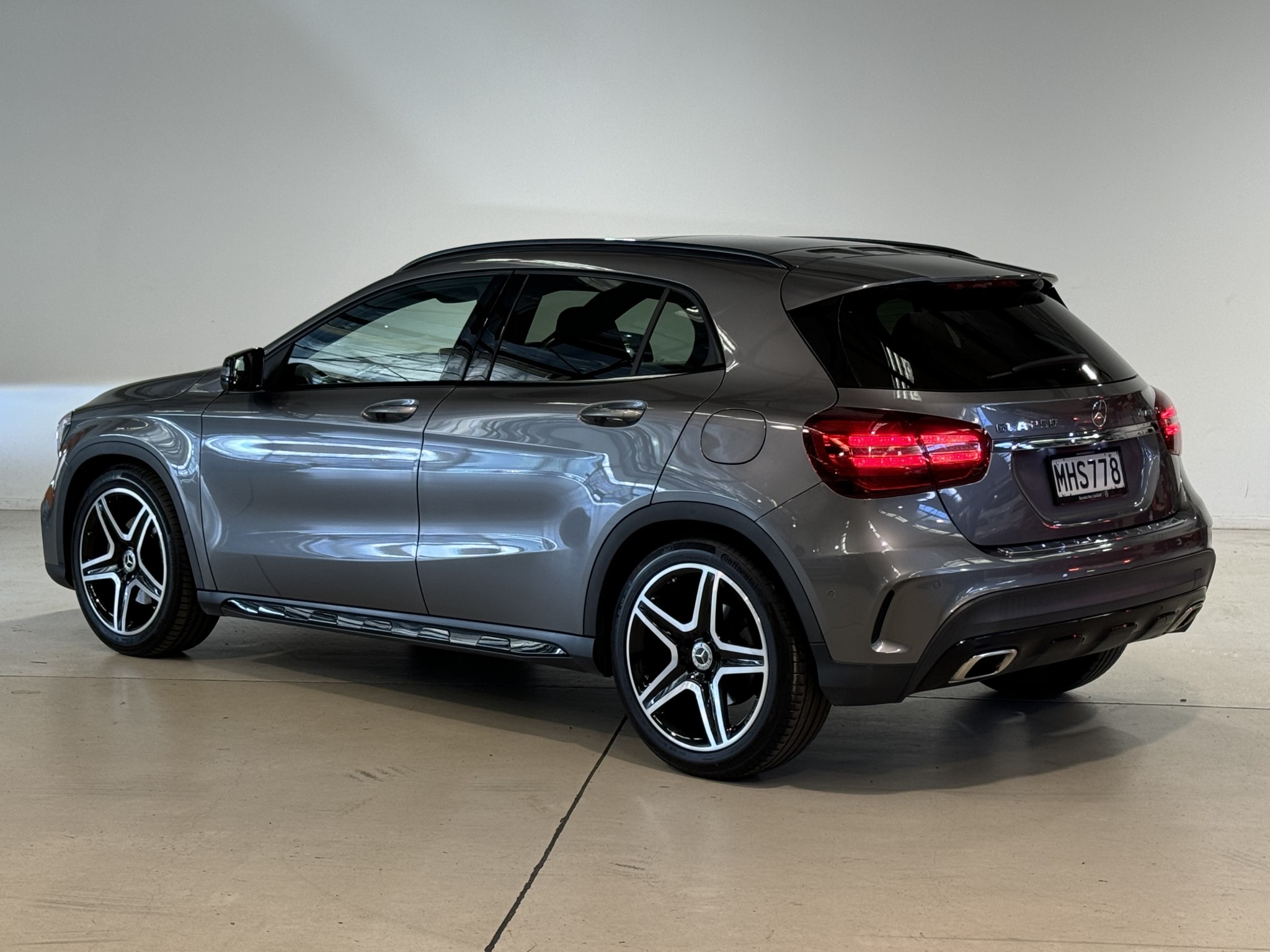 2019 Mercedes-Benz GLA 250 | 4MATIC 2.0P/4WD | 24439 | 5