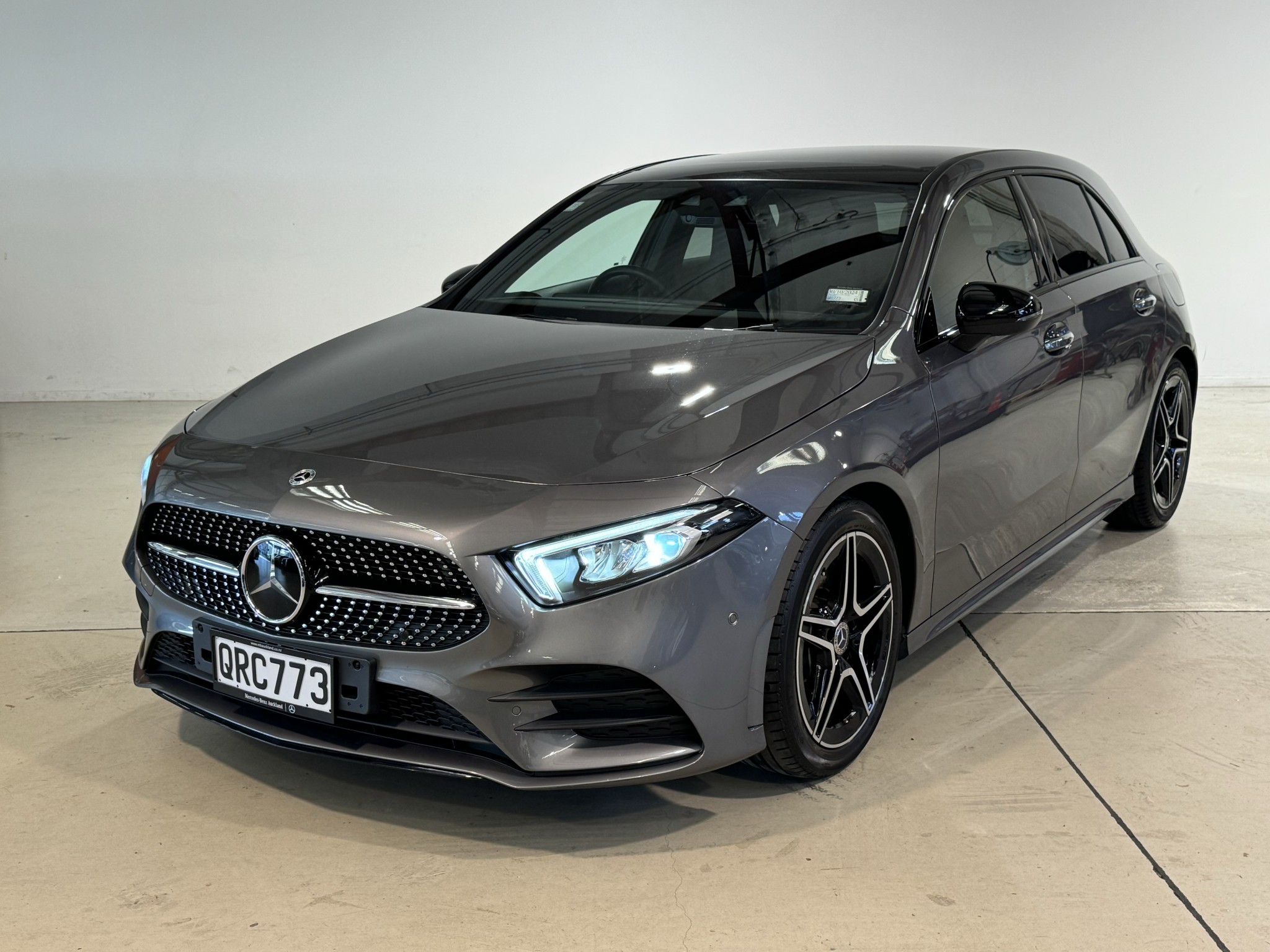 2022 Mercedes-Benz A 250 | 4MATIC 2.0PT | 24355 | 7