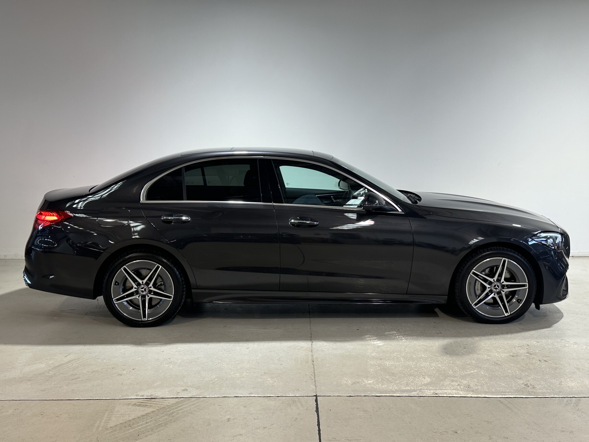 2023 Mercedes-Benz C 350 e | PHEV/9AT | 24464 | 2