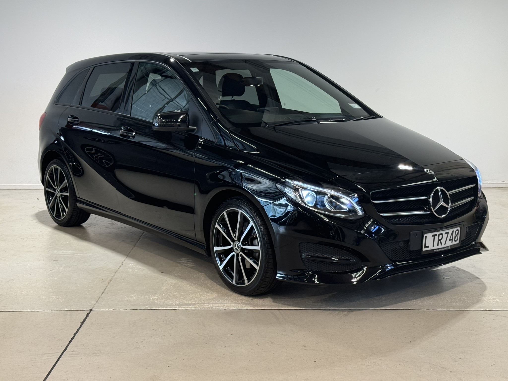 2019 Mercedes-Benz B 180 | 1.6P | 24467 | 1