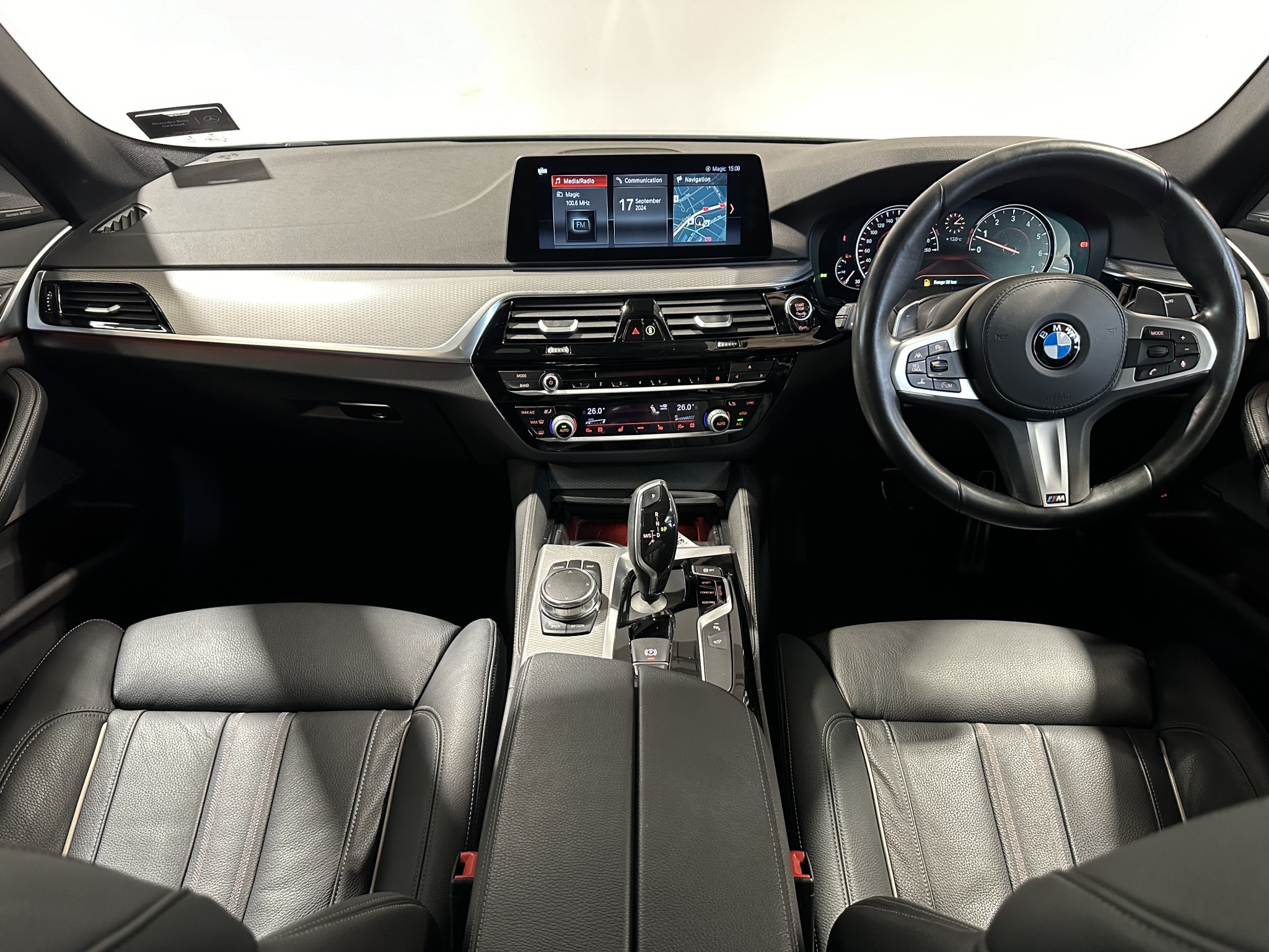 2017 BMW 5 SERIES | 540I 3.0P/8AT | 24690 | 6