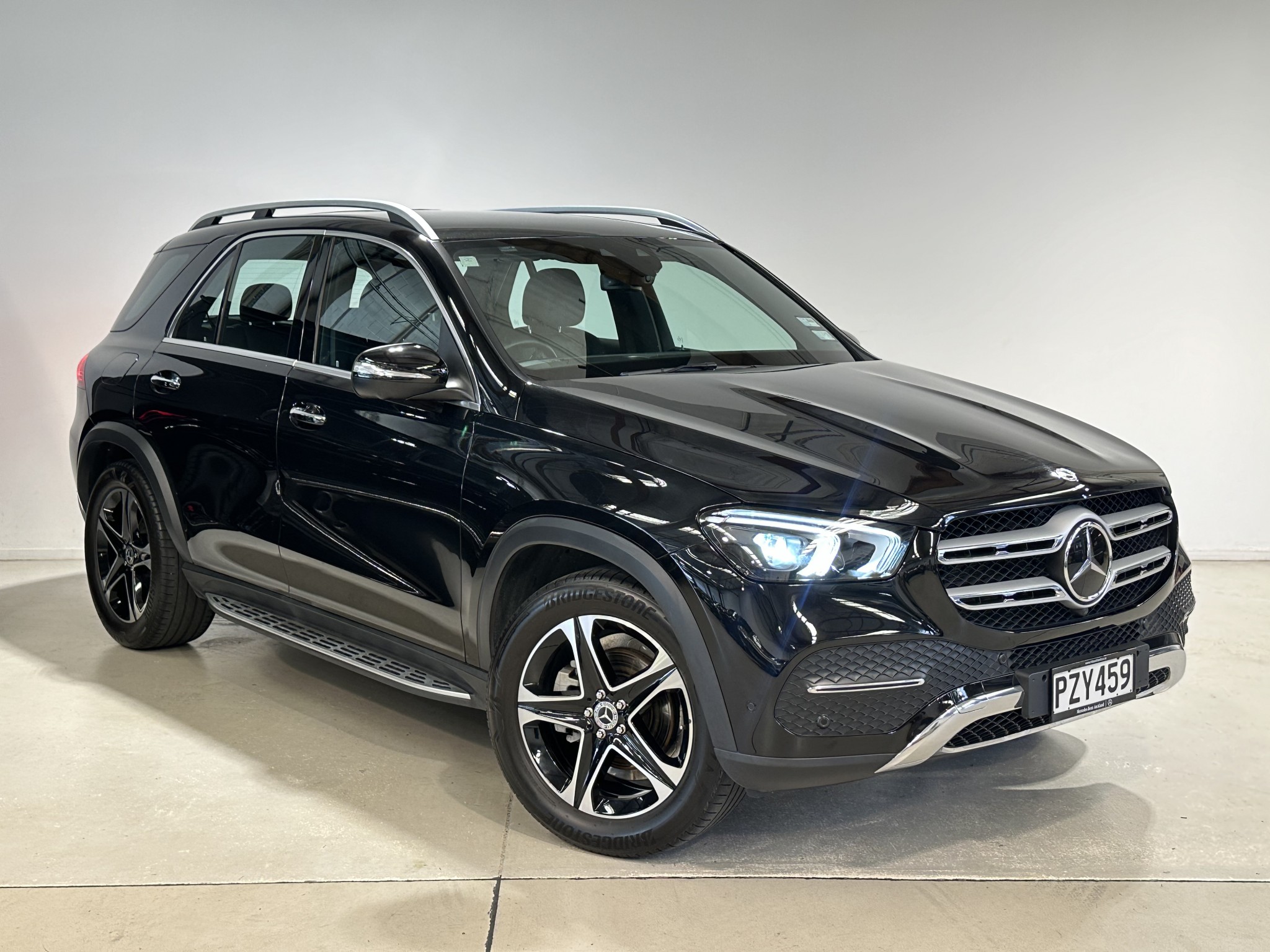 2023 Mercedes-Benz GLE 300 d | GLE300D 2.0DT/4WD/9AT | 24714 | 1