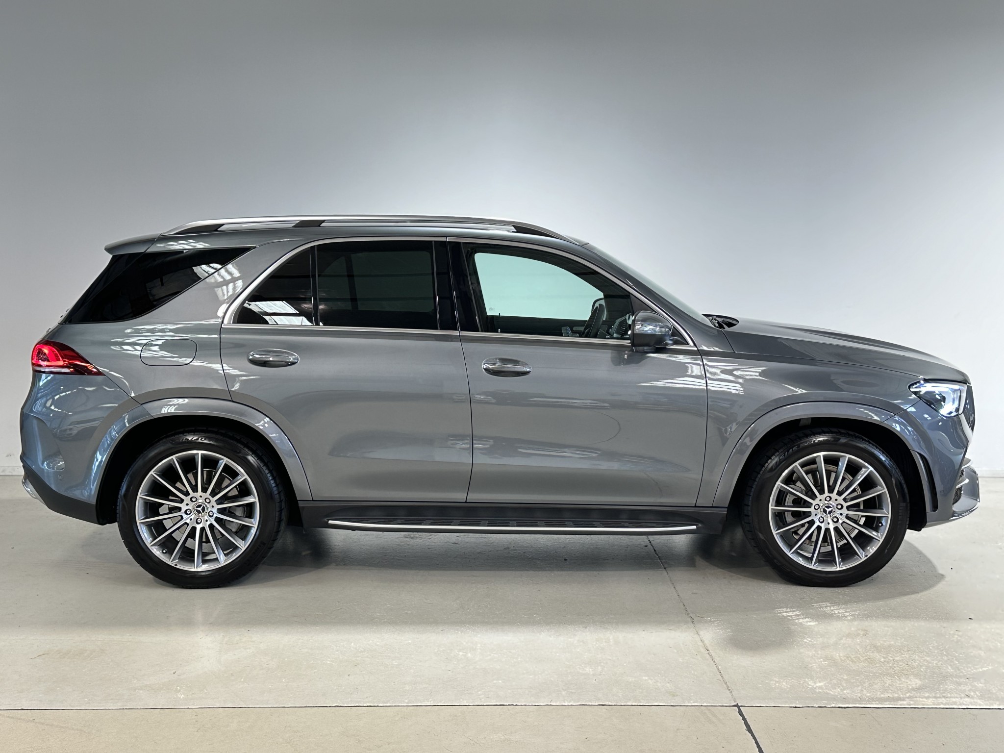 2023 Mercedes-Benz GLE 400 d | GLE400D 2.9DT/4WD/9AT | 24755 | 2