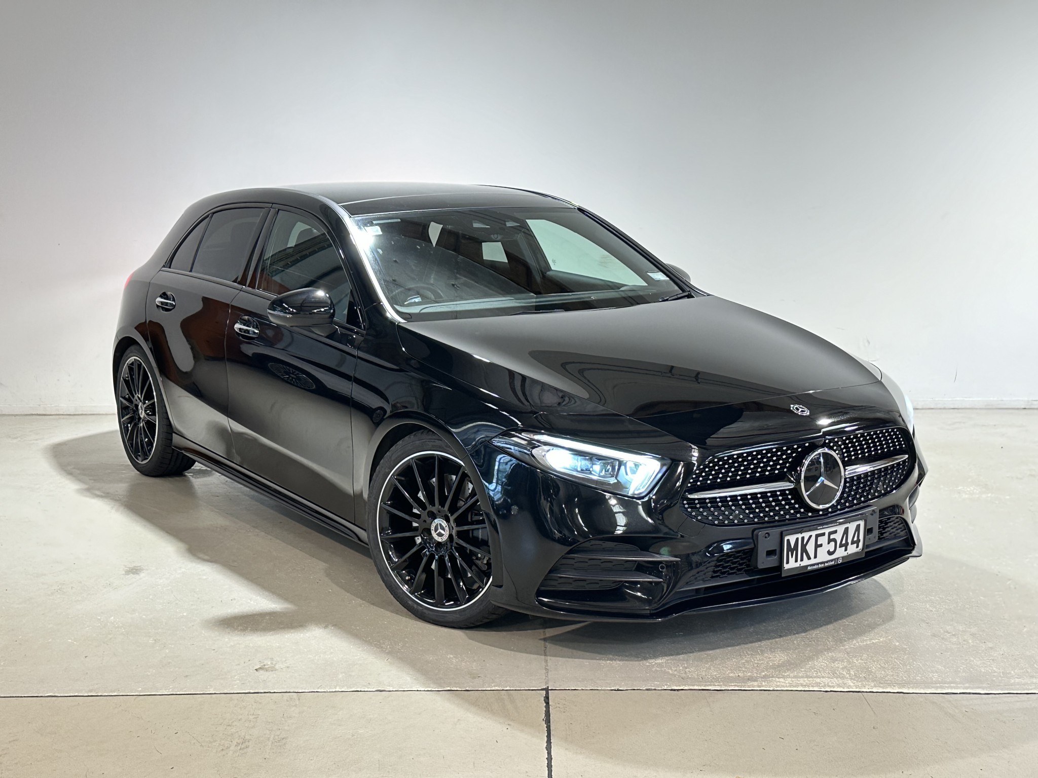 2019 Mercedes-Benz A 250 | A250 4M 2.0P/7AT | 24758 | 1