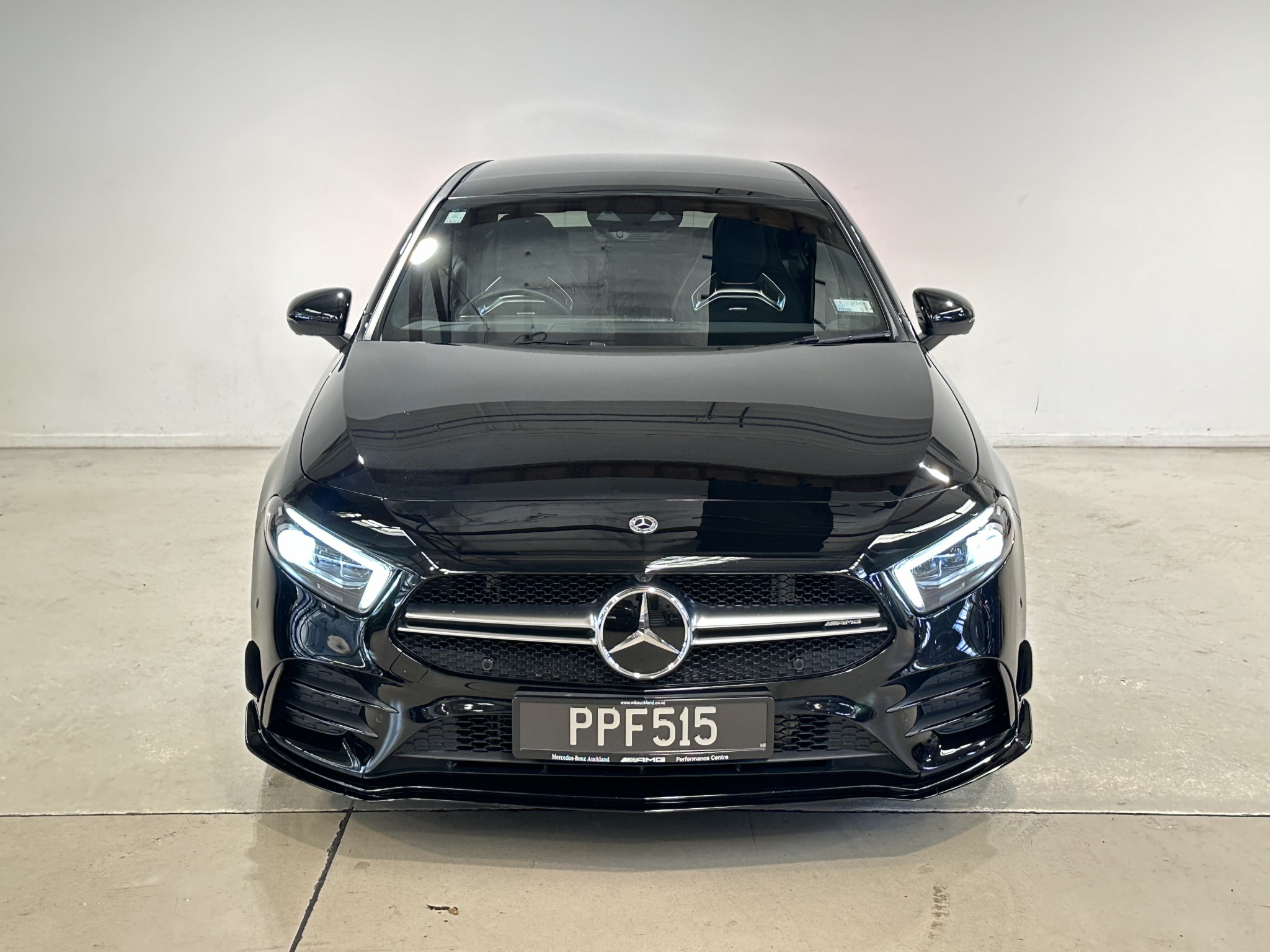 2022 Mercedes-Benz A 35 | A35 Sedan AMG 4M 2.0P/4WD | 24854 | 5