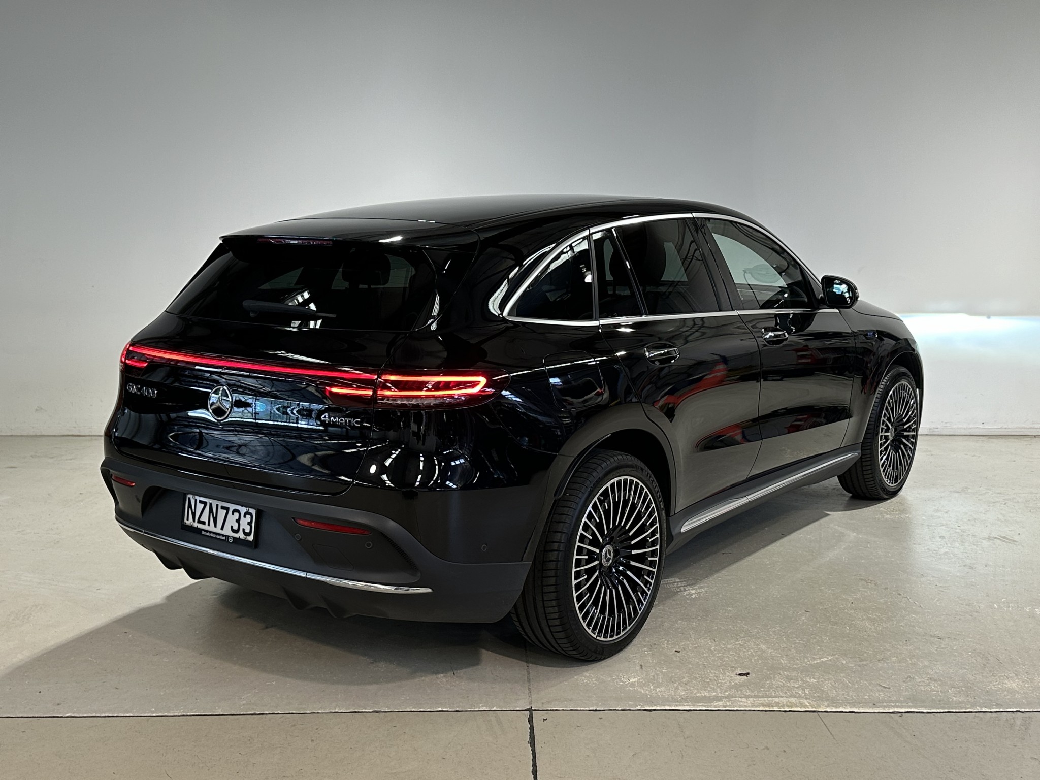 2022 Mercedes-Benz EQC | EQC400 4MATIC | 24466 | 3