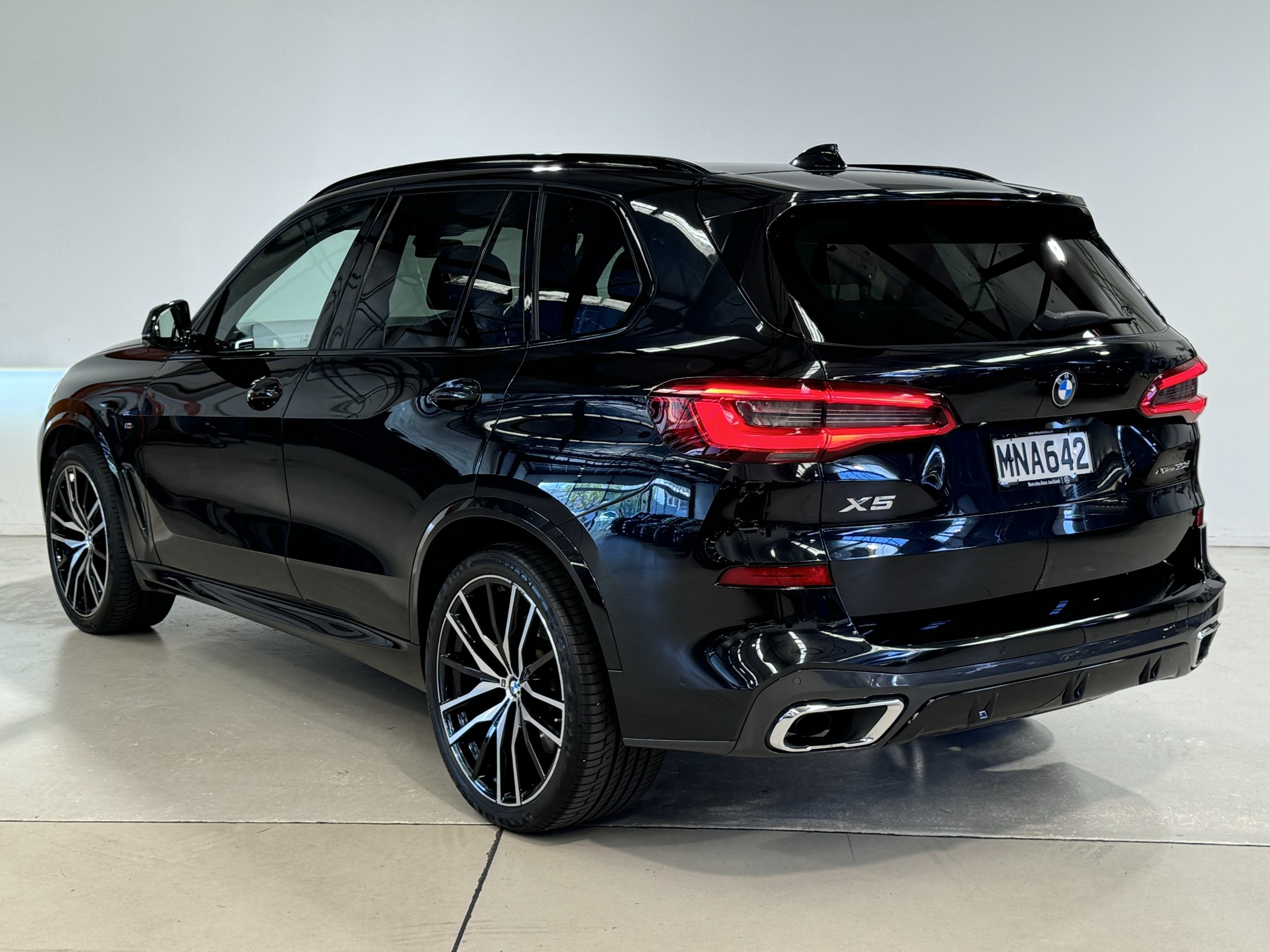 2019 BMW X5 | X30D 3.0DT/4WD/8AT | 25056 | 5