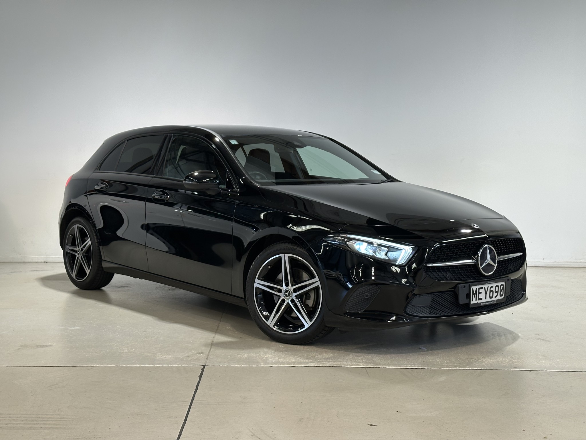 2019 Mercedes-Benz A 200 | A200 1.3P/7AT | 25229 | 1