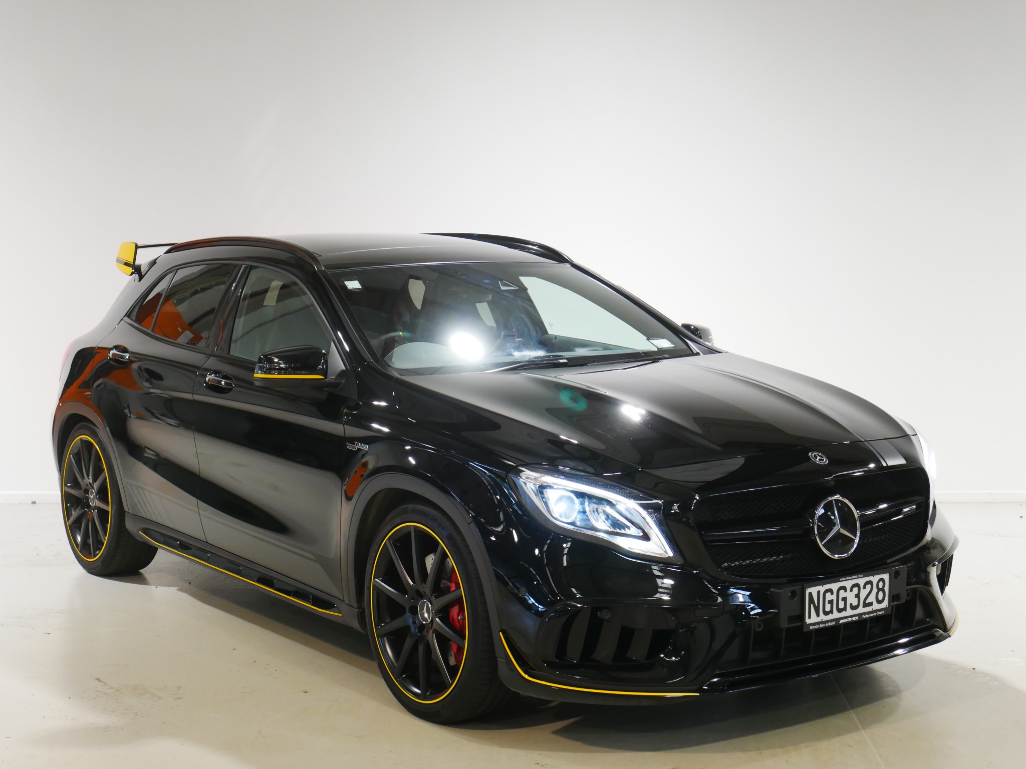 2017 Mercedes-Benz GLA 45 | GLA45 AMG 4MATIC 2.0P | 14014 | 1