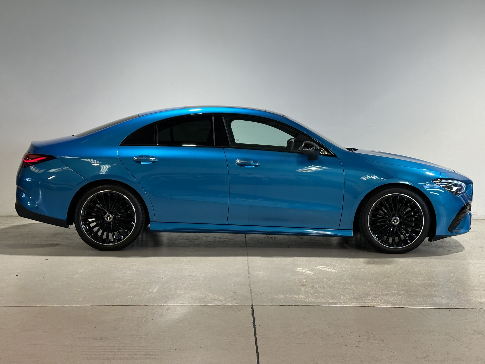 2024 Mercedes-Benz CLA 200 | CLA200 1.3P/7AT | 25572 | 2