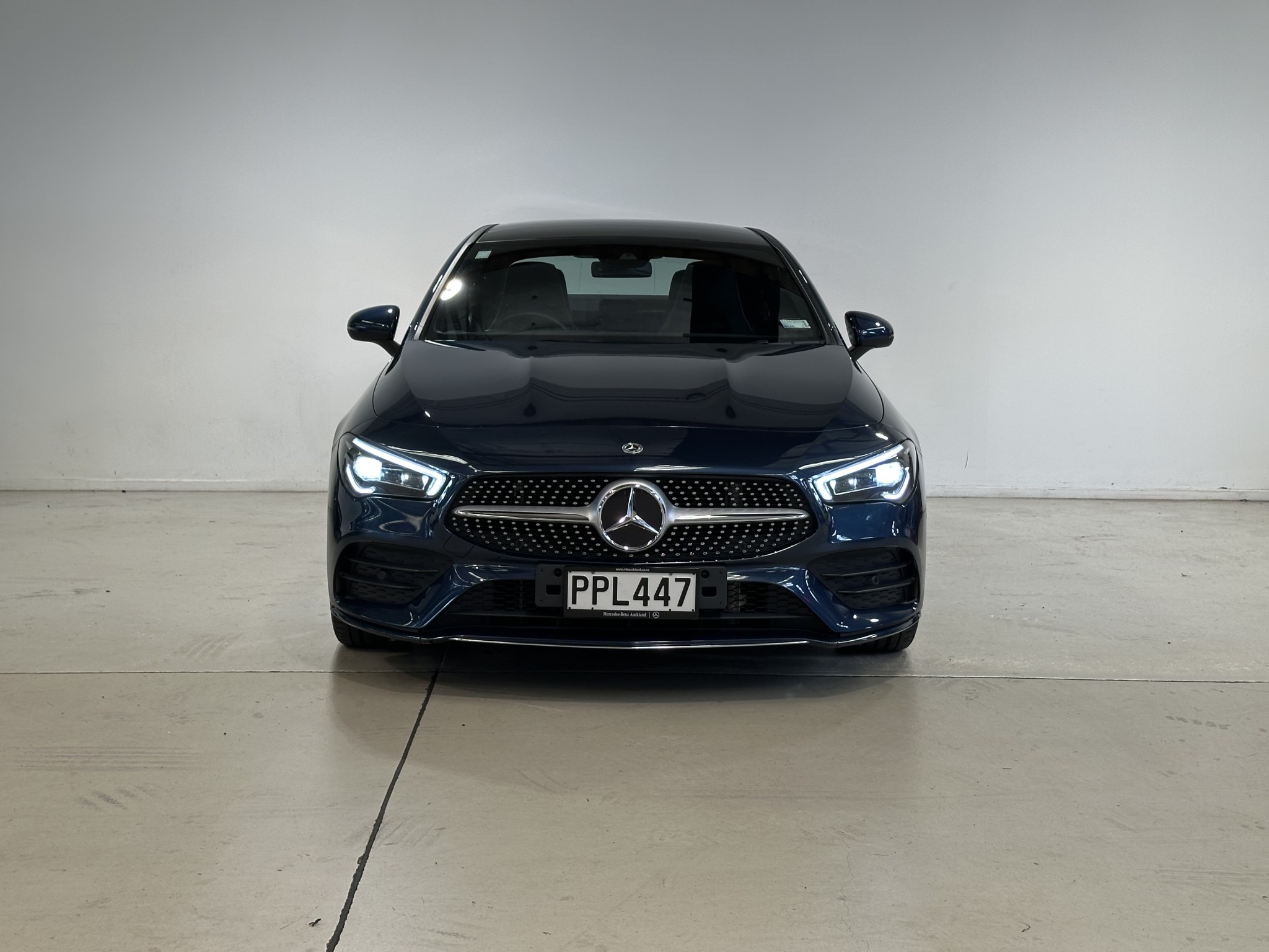 2022 Mercedes-Benz CLA 200 | CLA200 1.3P/7AT | 25608 | 5