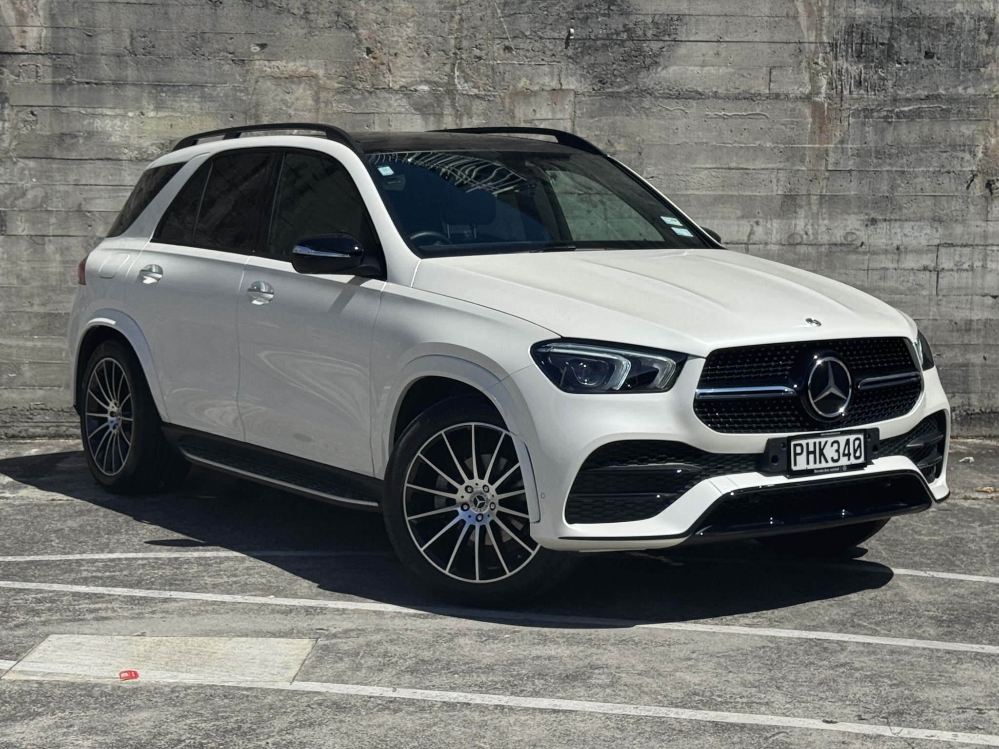 2022 Mercedes-Benz GLE 300 d | 2.0DT/4WD/9AT | 25671 | 1