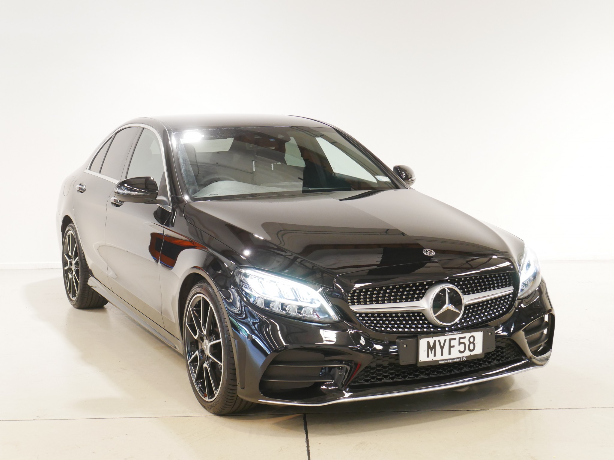 Mercedes-Benz C 300 2020 | C300 AMG line