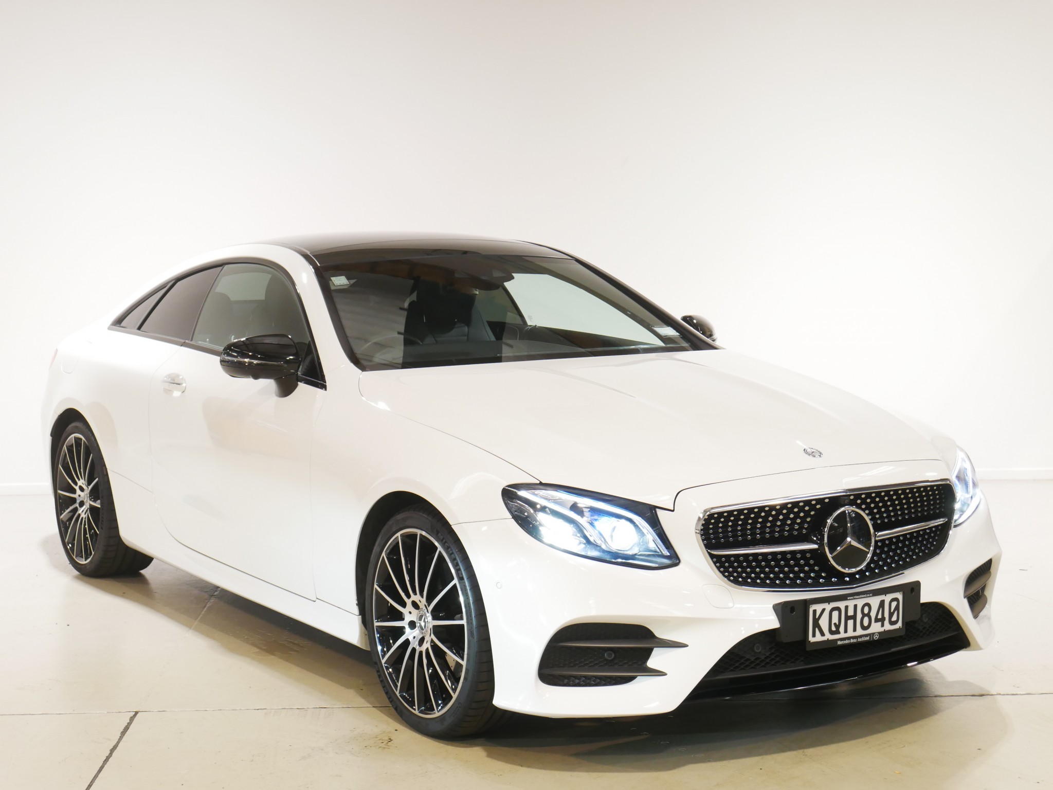 2017 Mercedes-Benz E 200 | E200 Coupe AMG line  | 14373 | 1