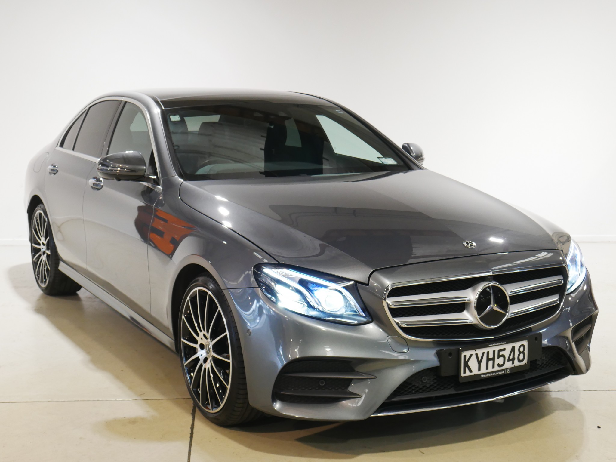 Mercedes-Benz E 400 2017 | E400 AMG line