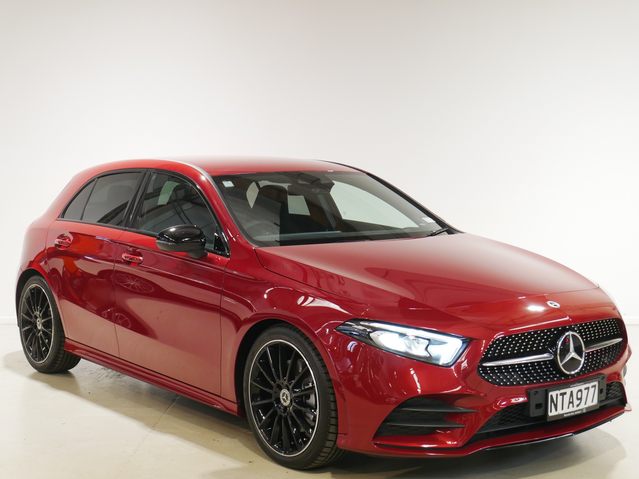 2021 Mercedes-Benz A 250 | A250 2.0P/7AT | 15991 | 1