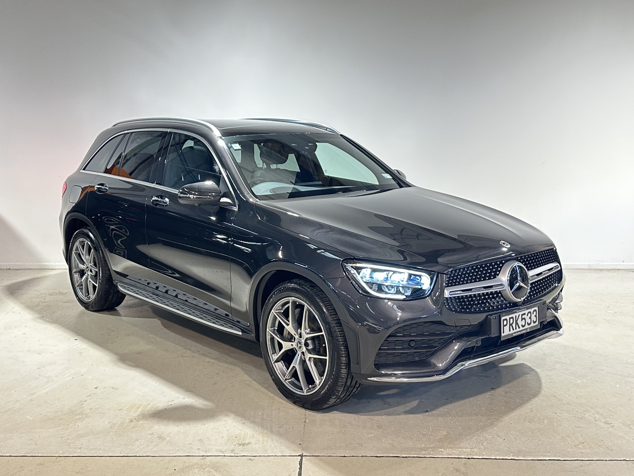 Mercedes-Benz GLC 300 2023 | GLC 300 2.0P/4WD/9AT