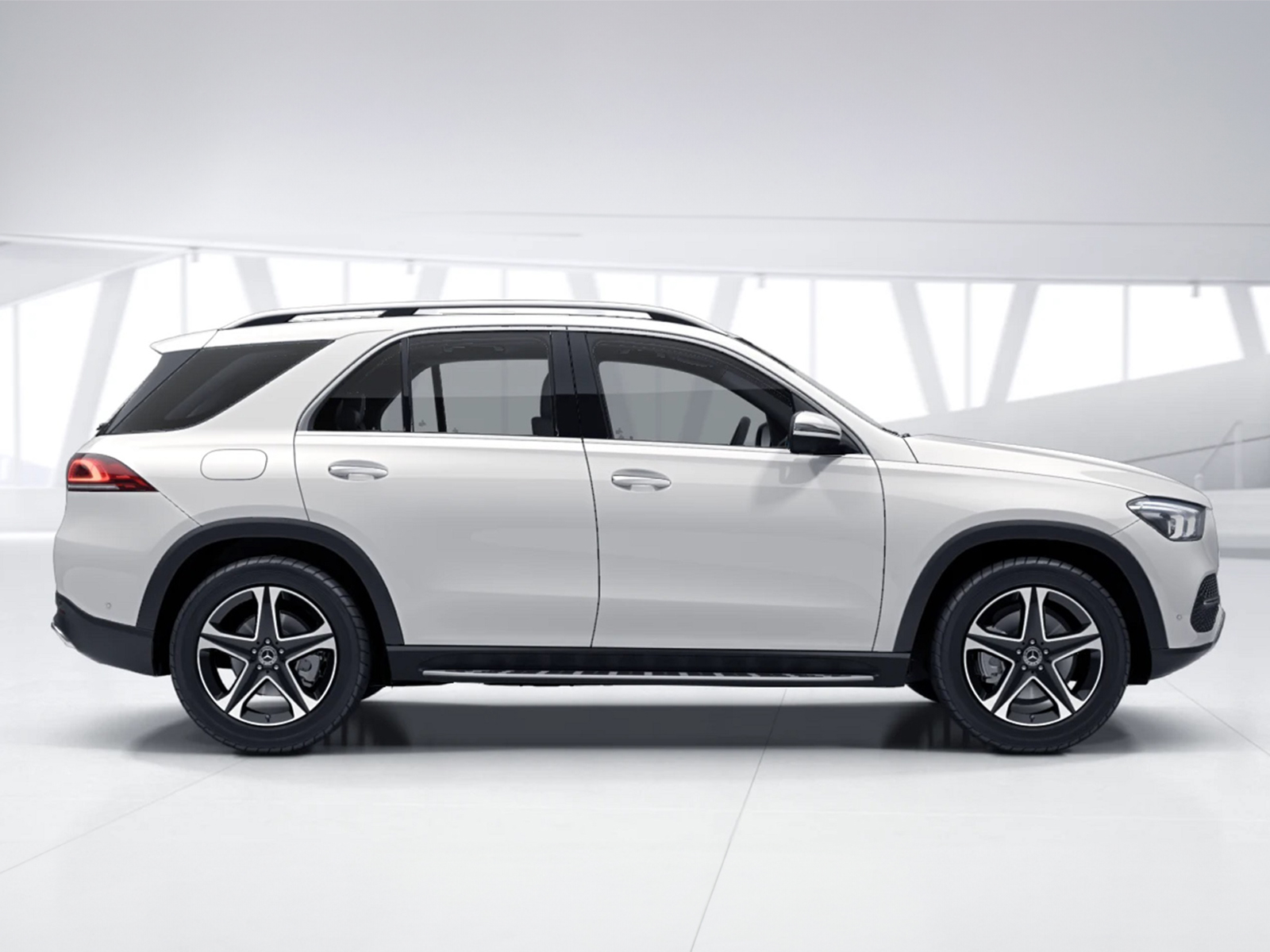 2023 Mercedes-Benz GLE 300 d | GLE300D 2.0DT/4WD/9AT | 21742 | 1