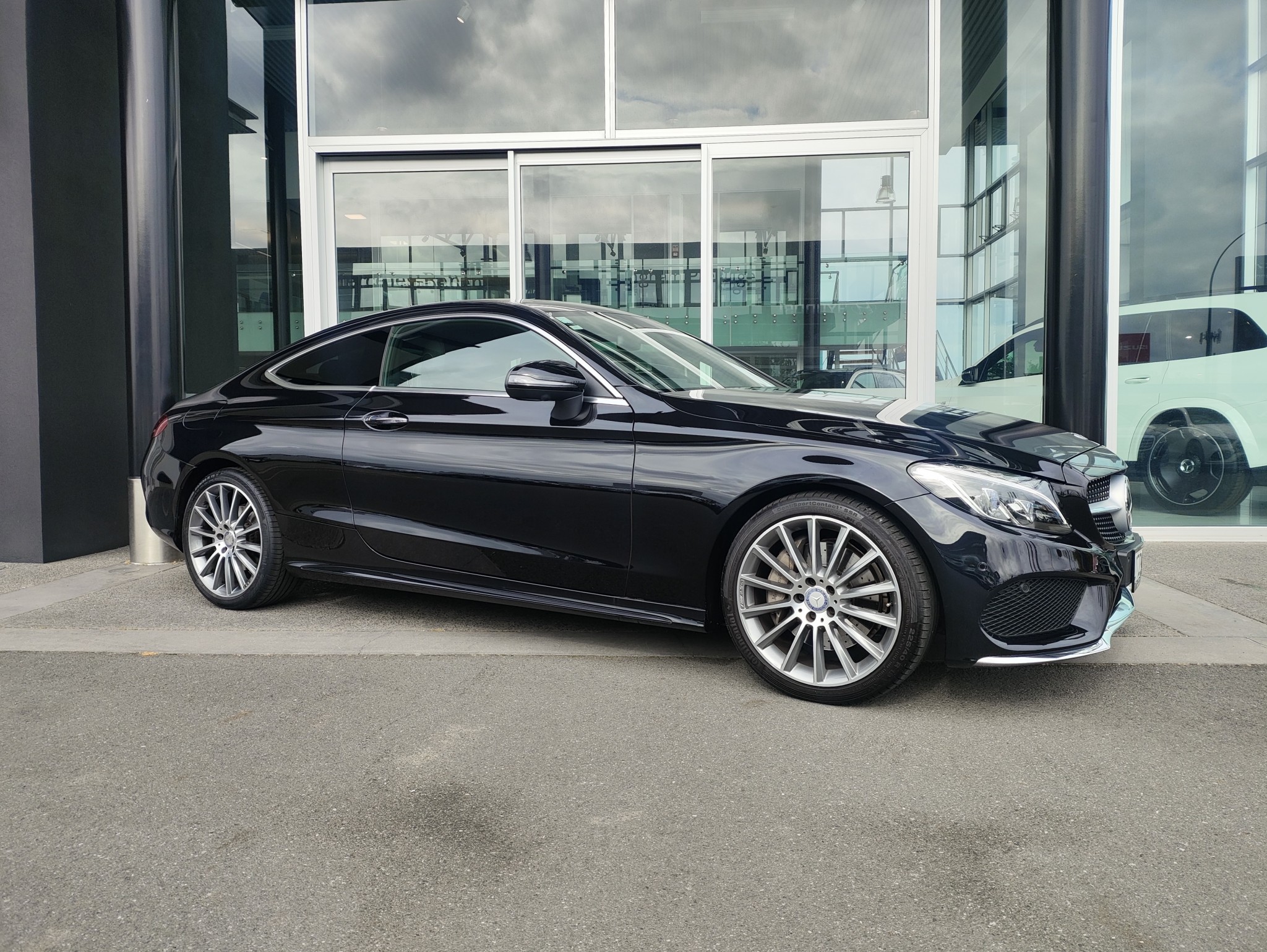 2016 Mercedes-Benz C 300 | 2.0L Turbo Petrol | 24372 | 1