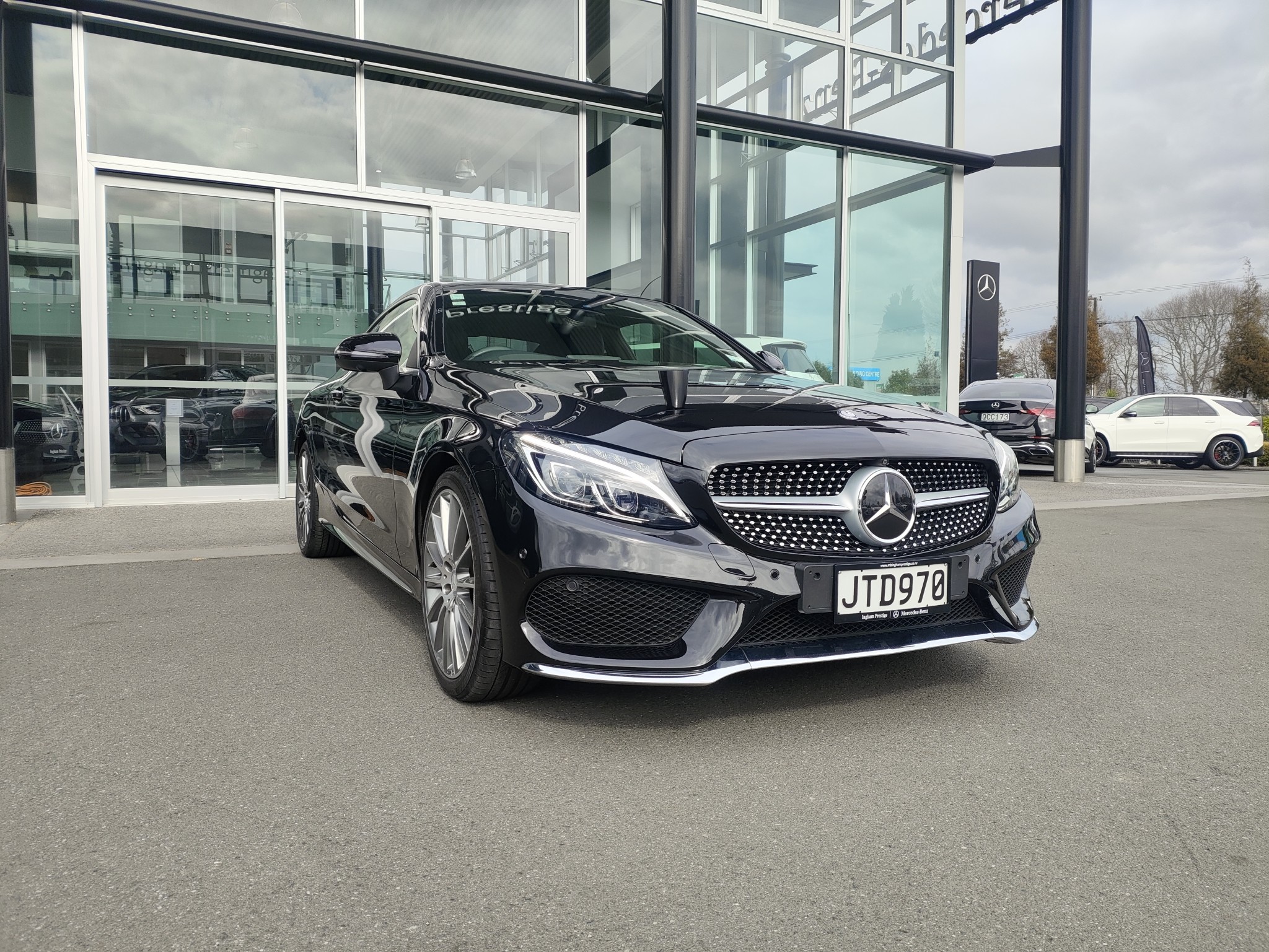 2016 Mercedes-Benz C 300 | 2.0L Turbo Petrol | 24372 | 3