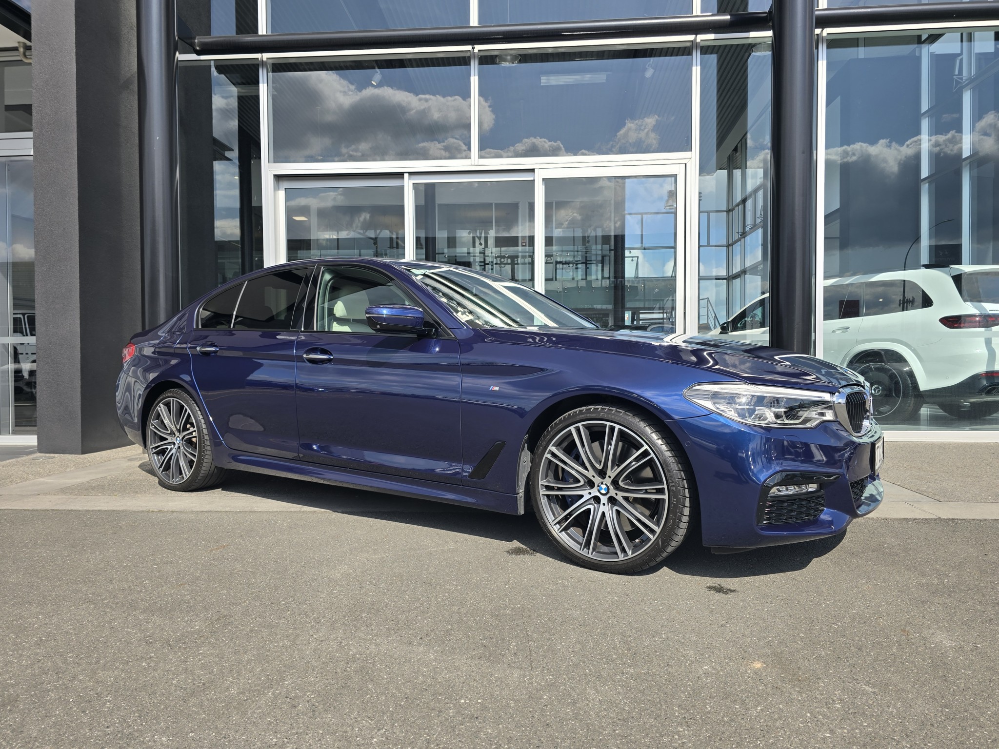 2017 BMW 540i | 3.0L Turbo Petrol | 24770 | 1