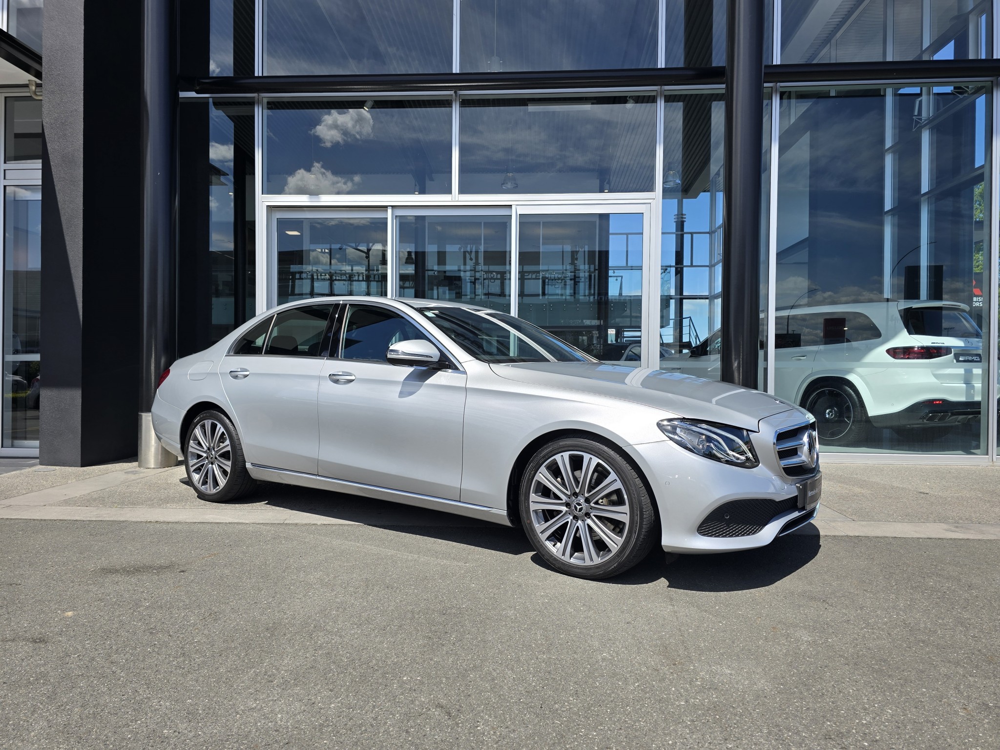 2019 Mercedes-Benz E200 | 2.0L Turbo Petrol E200 | 24888 | 1