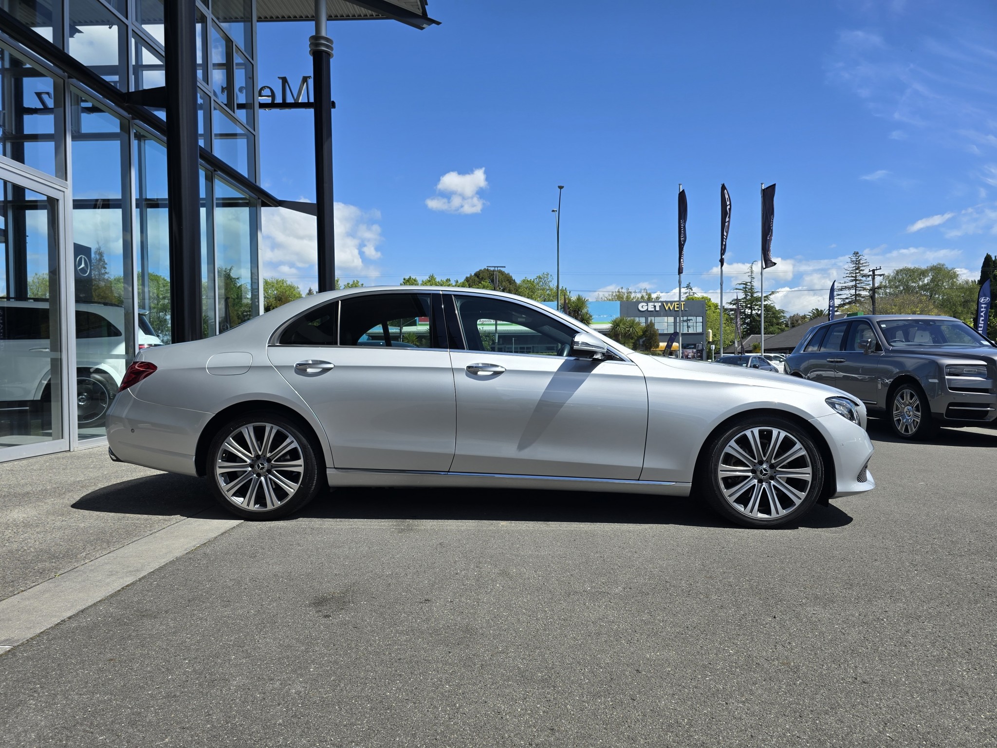 2019 Mercedes-Benz E200 | 2.0L Turbo Petrol E200 | 24888 | 5