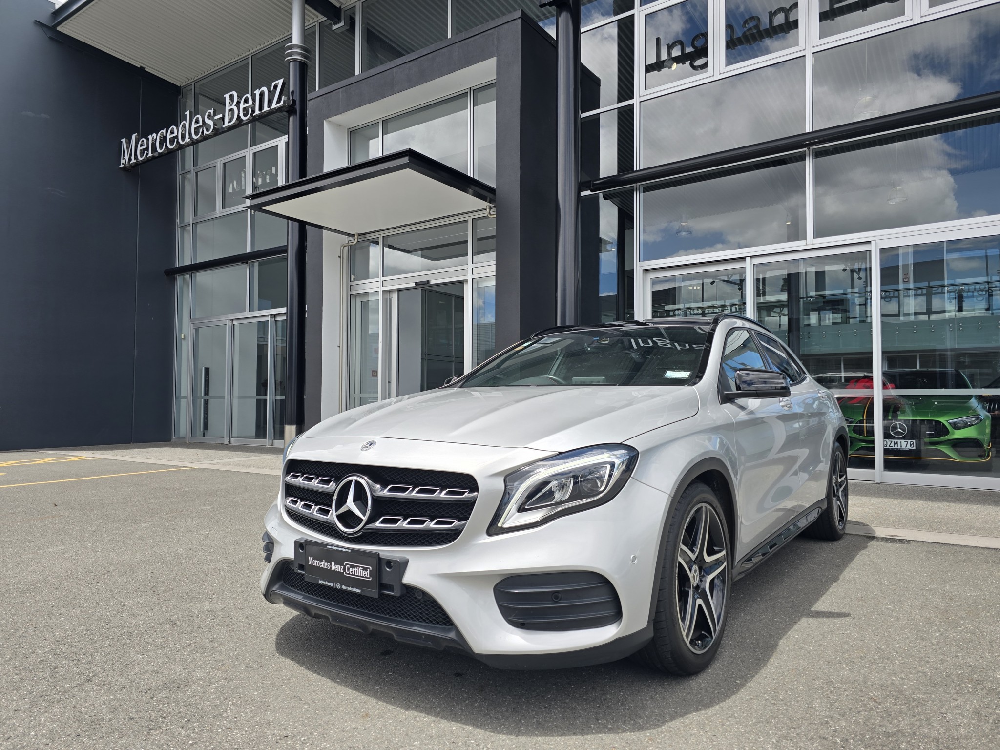 2018 Mercedes-Benz GLA 250 | 2.0L turbo Petrol 4MATIC GLA250 | 25479 | 3