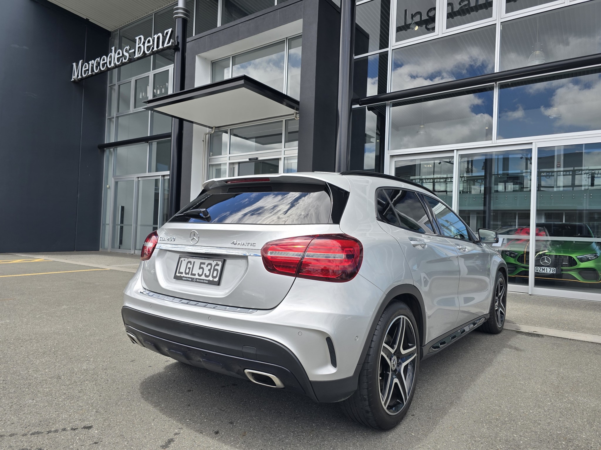 2018 Mercedes-Benz GLA 250 | 2.0L turbo Petrol 4MATIC GLA250 | 25479 | 6