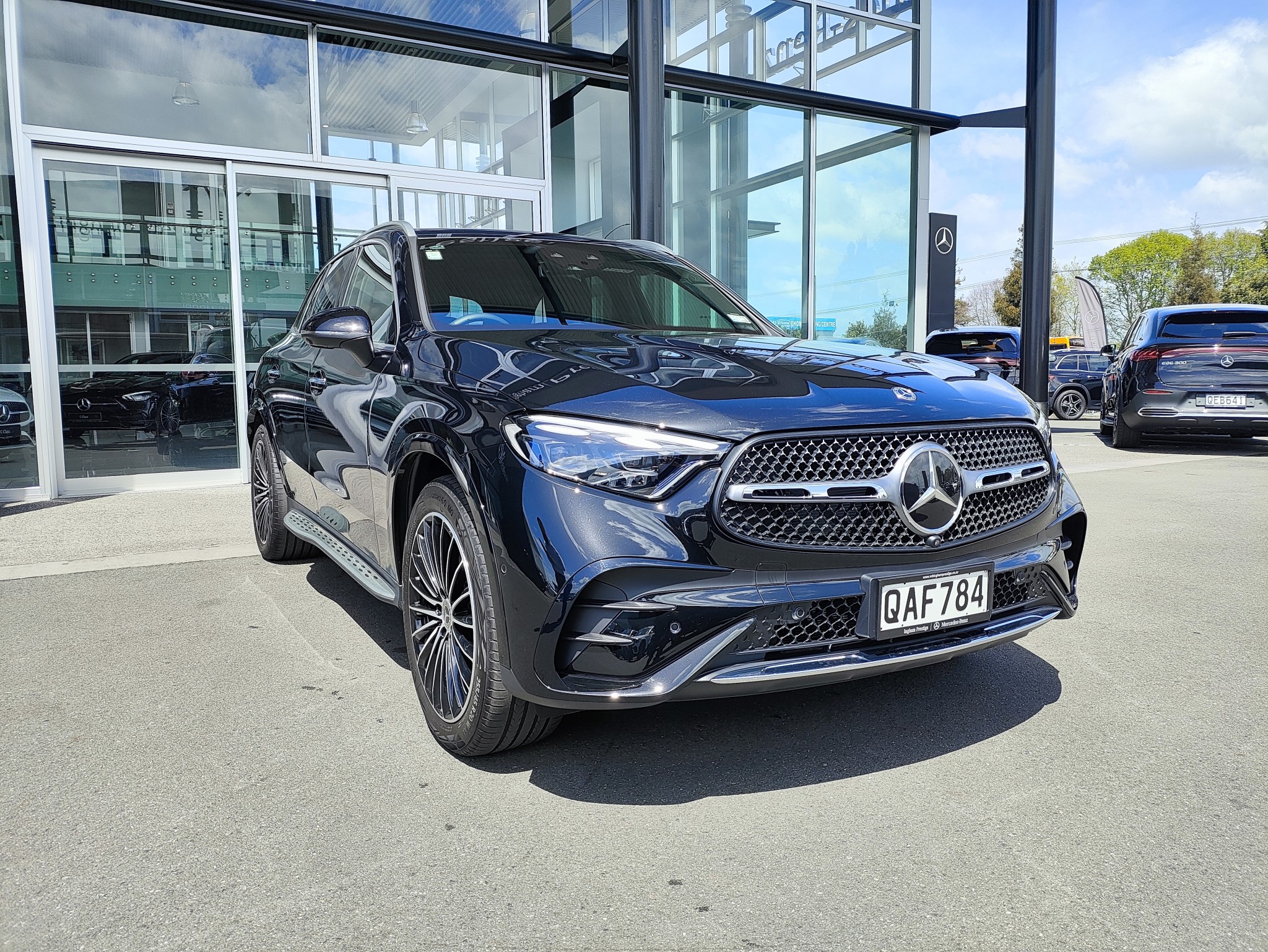 2023 Mercedes-Benz GLC 300 | 300 2.0PMH/4WD/9AT | 25583 | 3