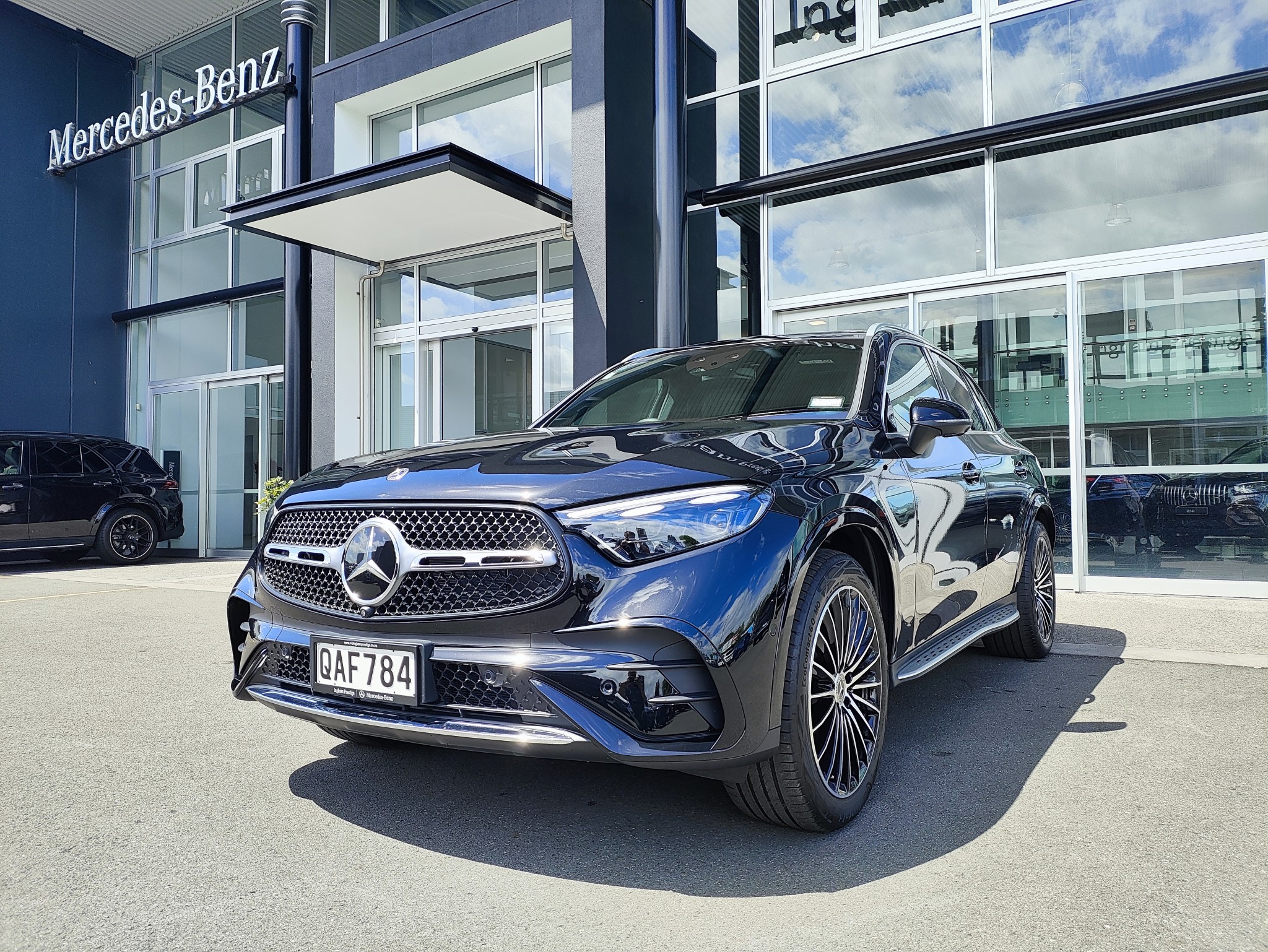 2023 Mercedes-Benz GLC 300 | 300 2.0PMH/4WD/9AT | 25583 | 5