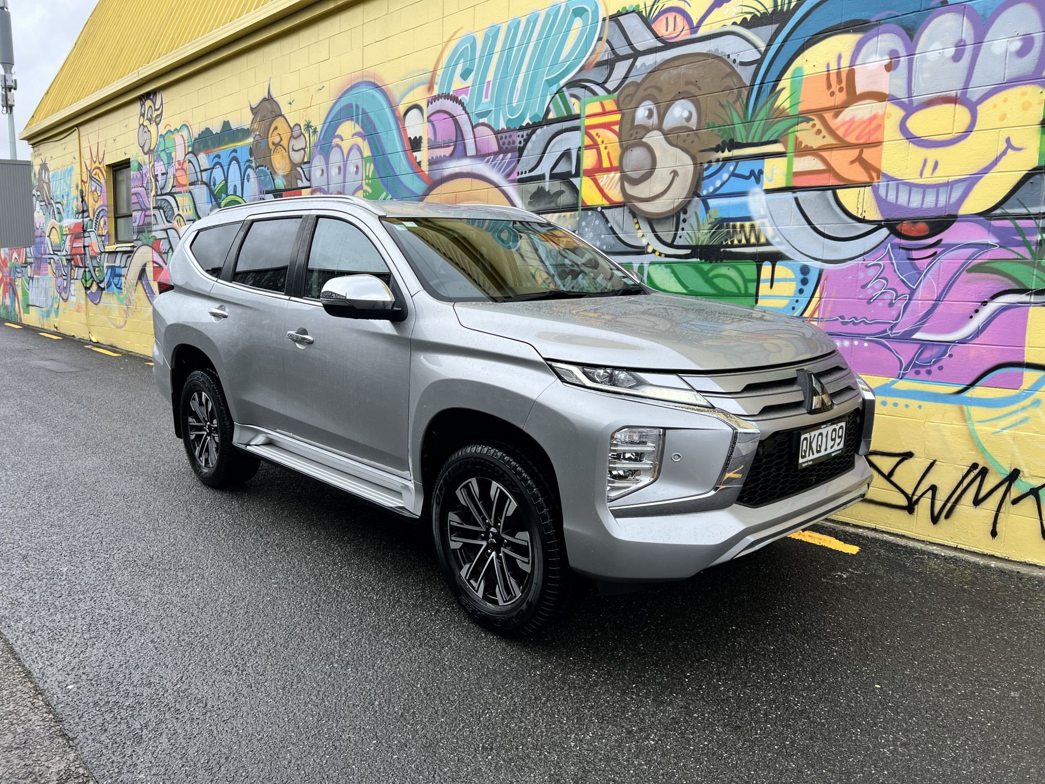 2021 Mitsubishi Pajero Sport | VRX 2.4D/4WD/8AT | 24490 | 1