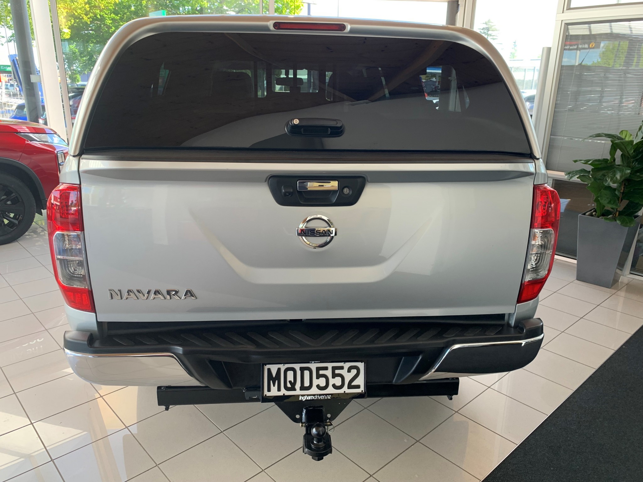 2020 Nissan Navara | RX 2.3D/6MT/UT/4DR/5 | 24767 | 2