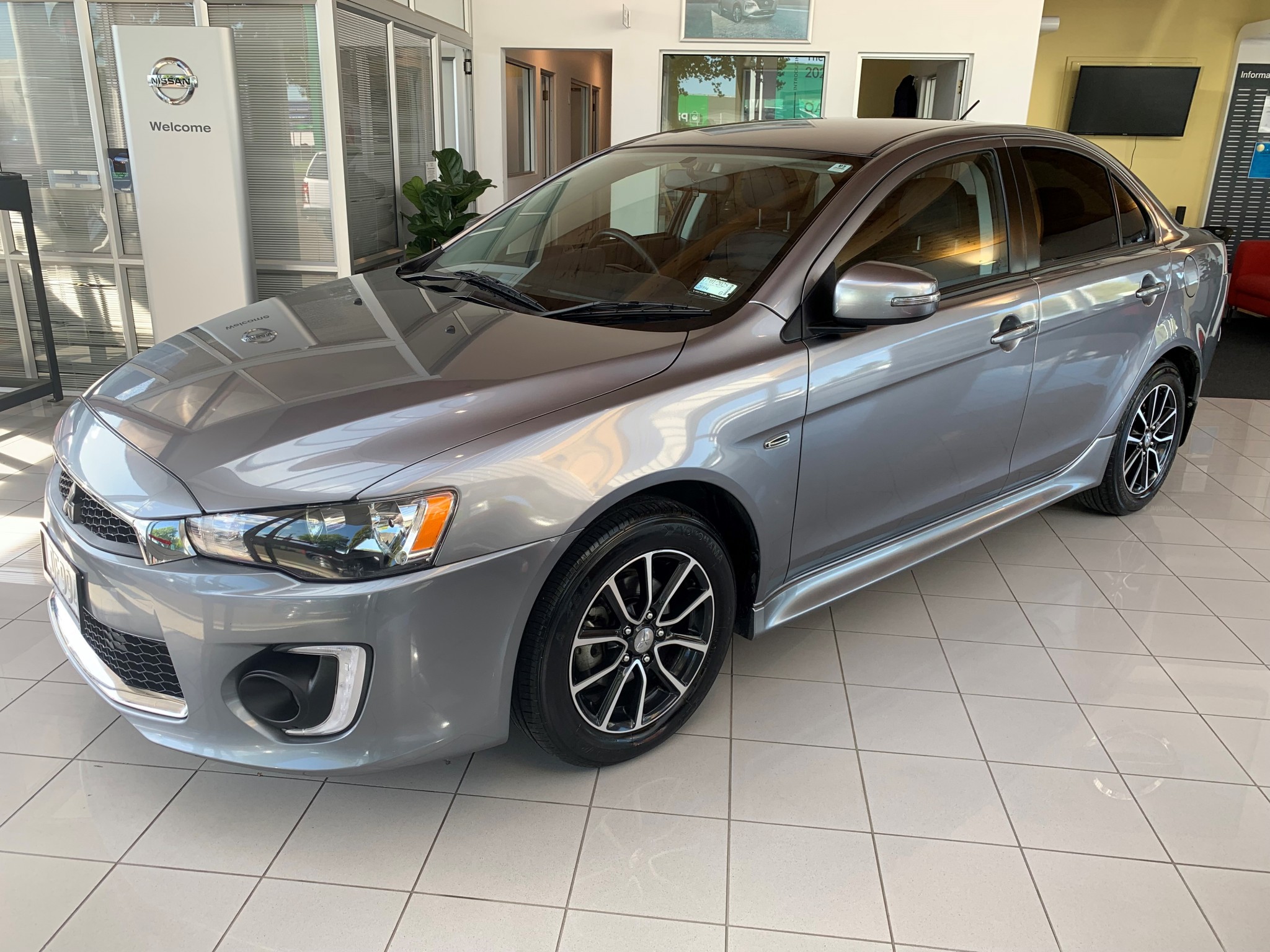 2018 Mitsubishi Lancer | GSR 2.0P/CVT | 24768 | 2