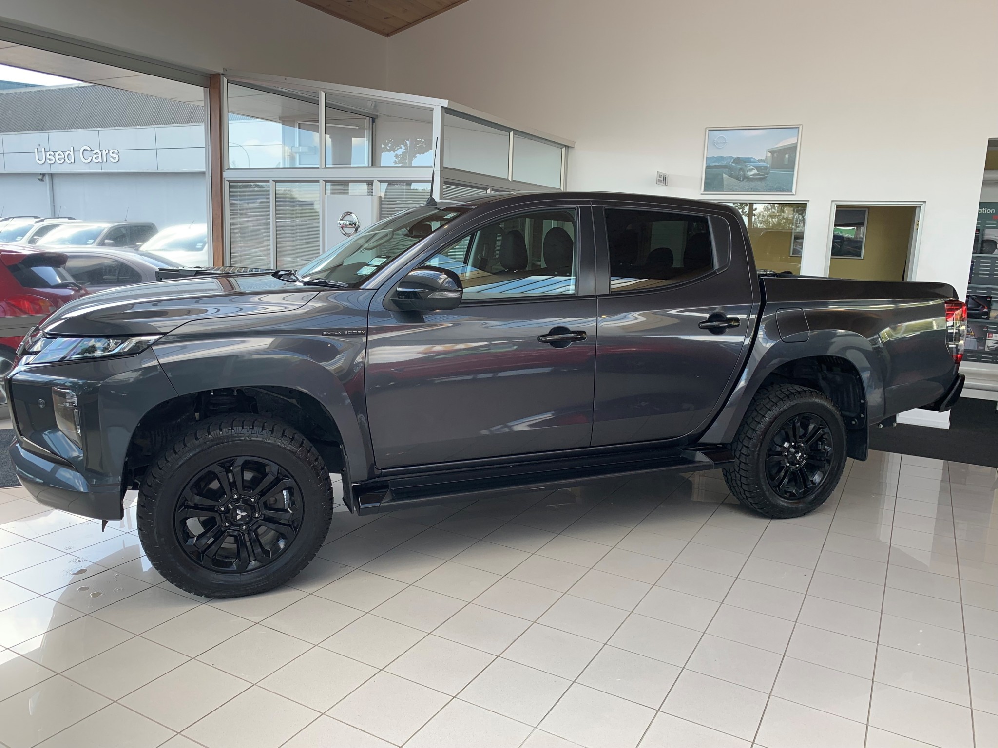 2021 Mitsubishi Triton | DC GLSB 4WD 6AT 2.4D | 25001 | 4