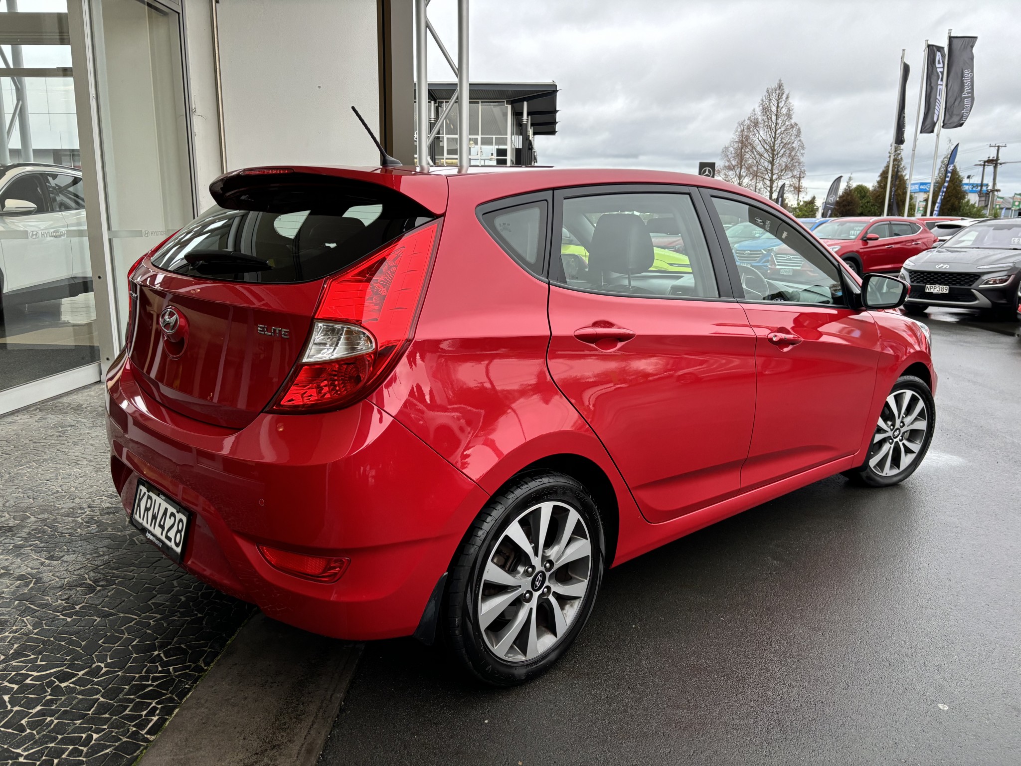 2017 Hyundai Accent | ELITE 1.6P AUTO | 24126 | 4