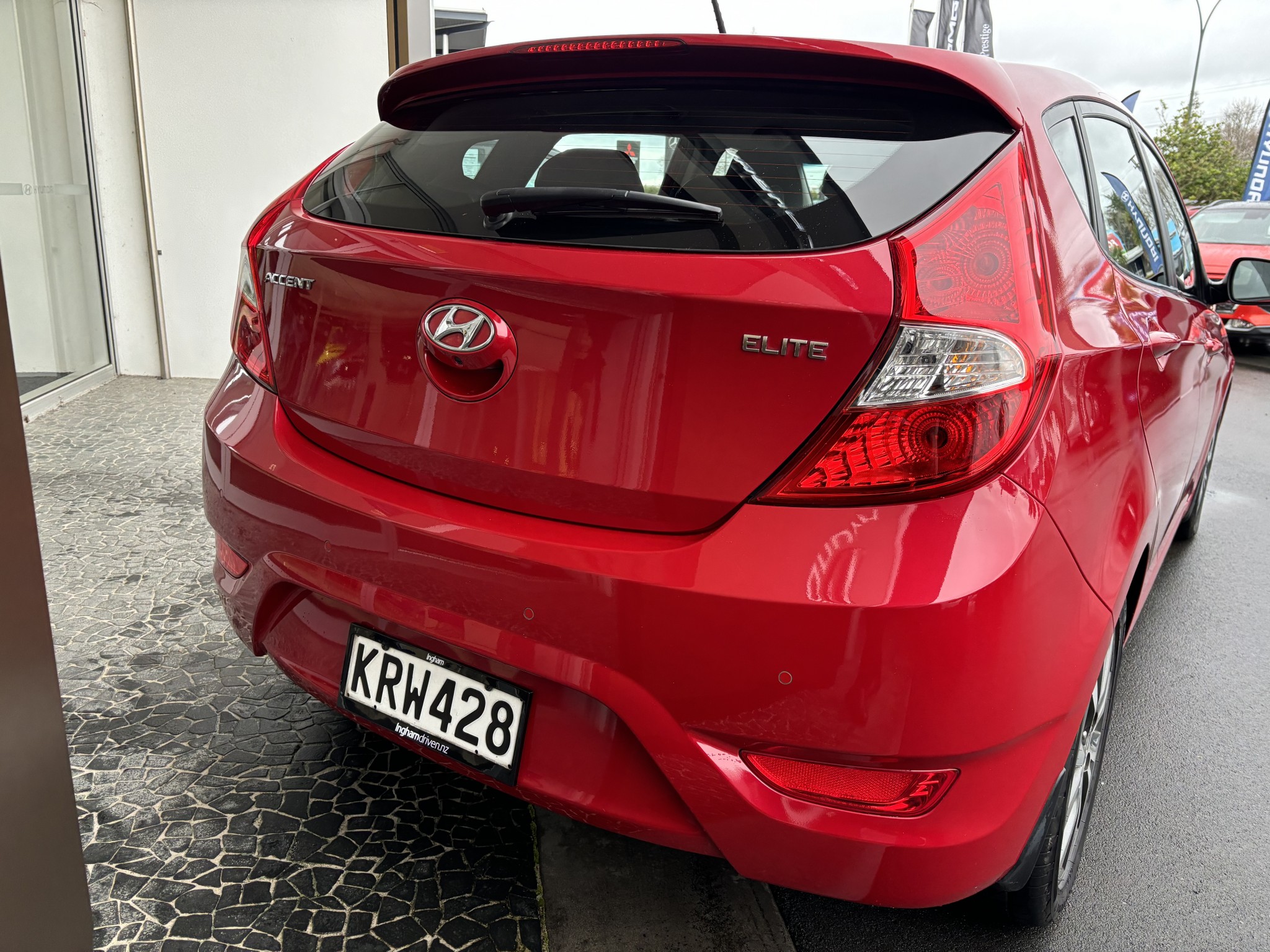 2017 Hyundai Accent | ELITE 1.6P AUTO | 24126 | 7