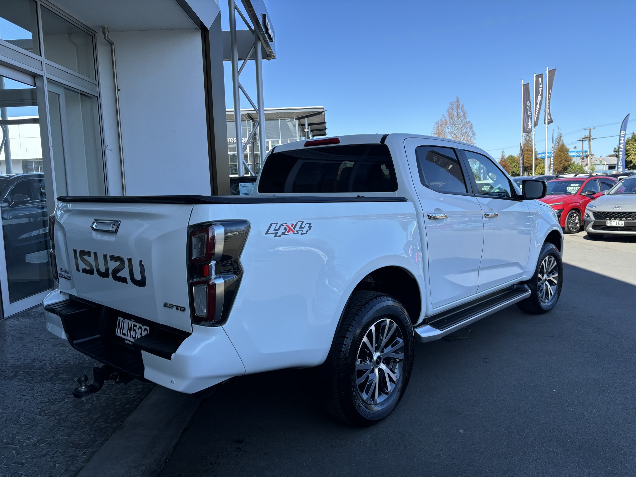 2021 Isuzu D-MAX | LS 3.0D 4WD | 24365 | 4