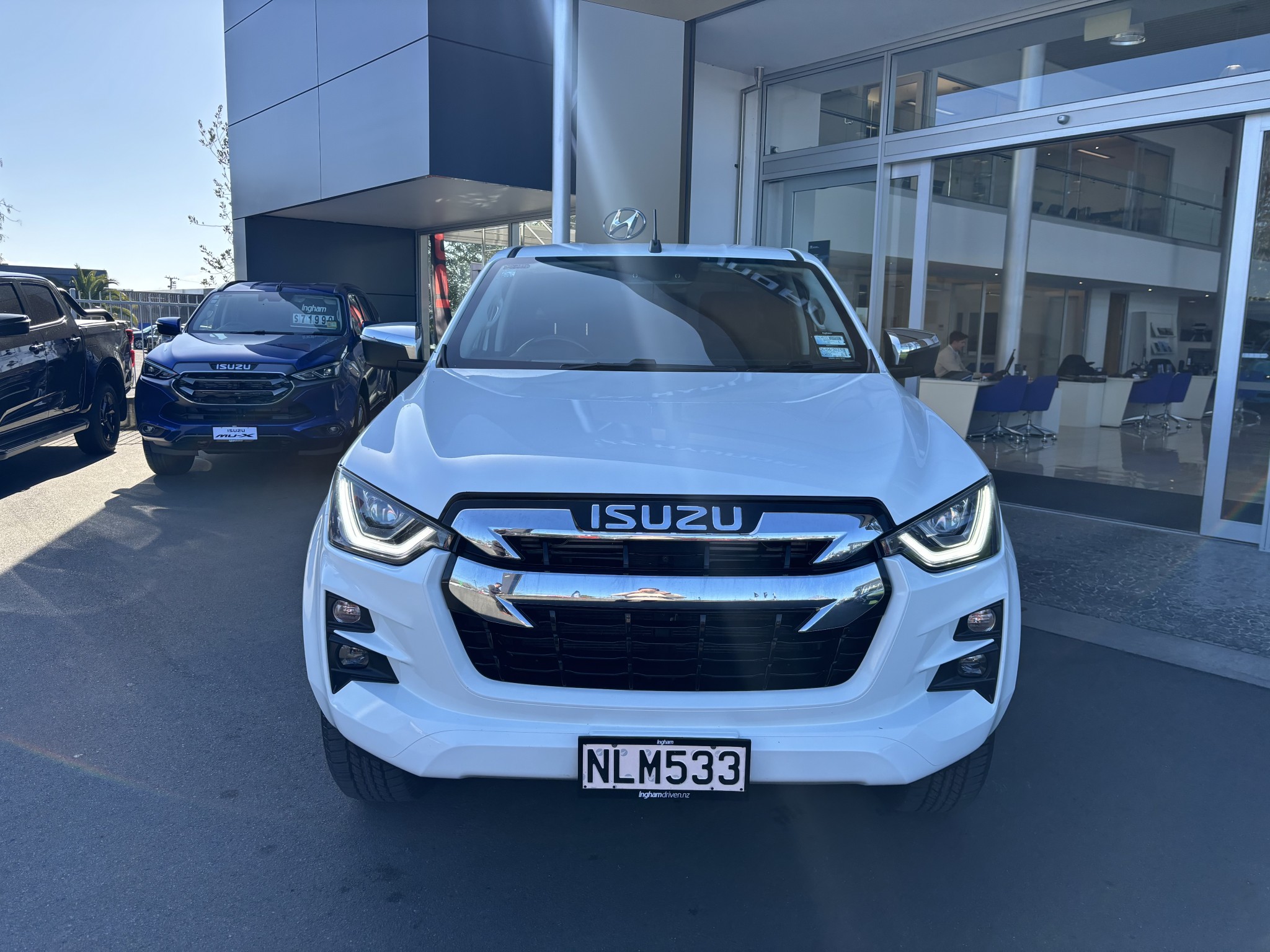 2021 Isuzu D-MAX | LS 3.0D 4WD | 24365 | 7