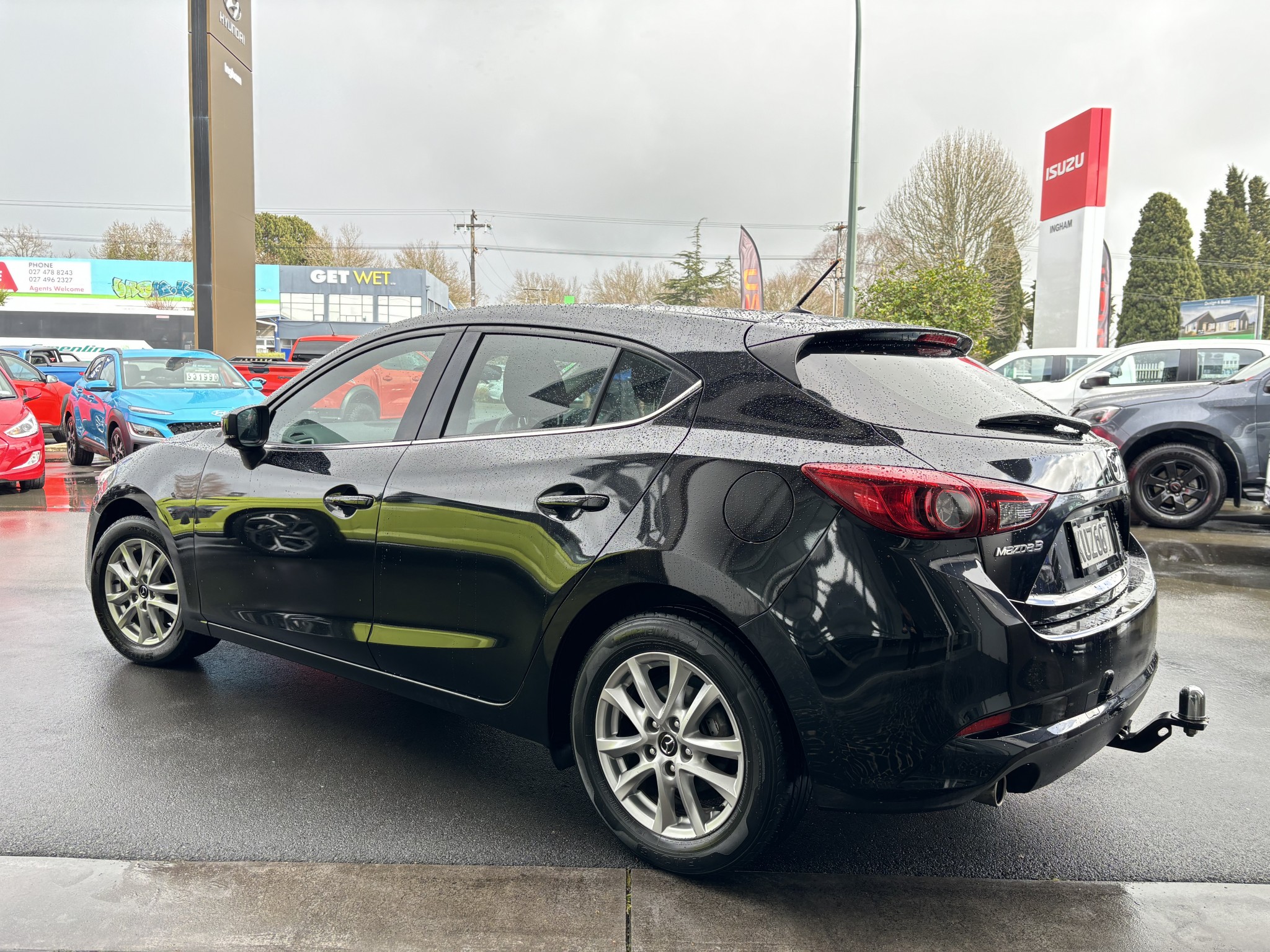 2017 Mazda 3 | GLX 2.0P/6AT | 24498 | 3