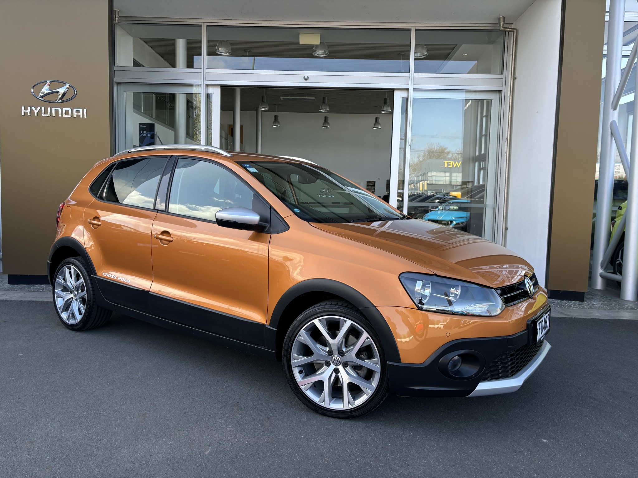 2016 Volkswagen Cross Polo | TSI 81KW  | 24596 | 1