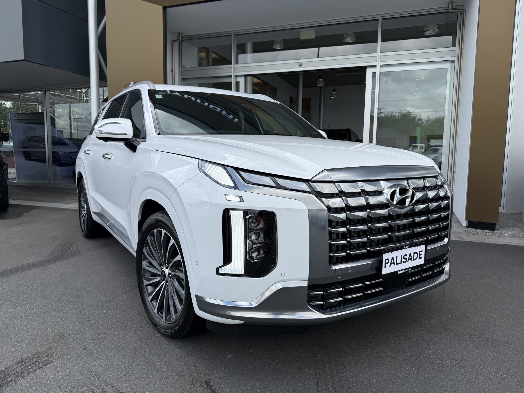 2024 Hyundai Palisade | CALLIGRAPHY 2.2DT | 25080 | 6