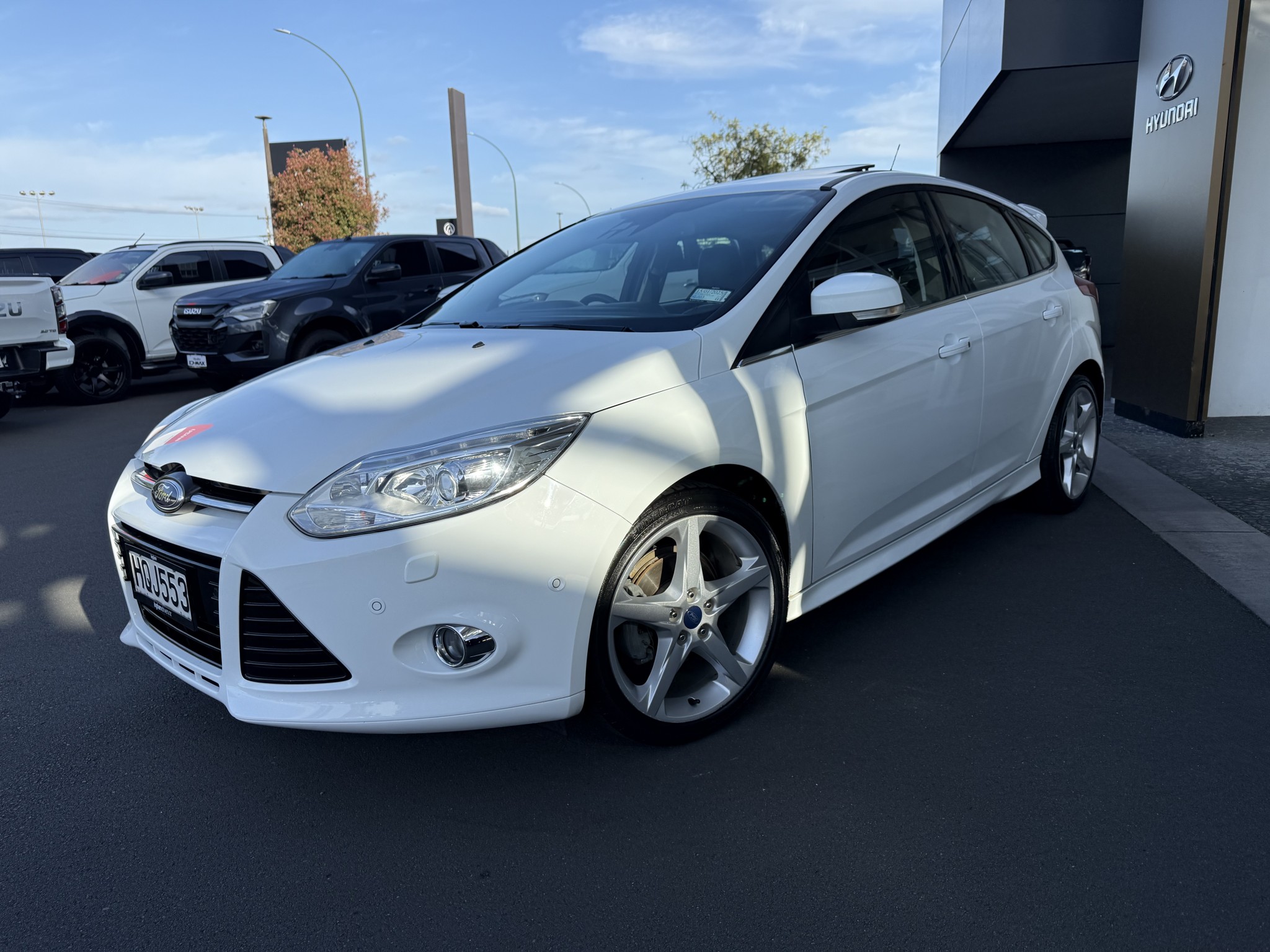 2014 Ford Focus | 2.0 TITANIUM AUTO  | 25118 | 2