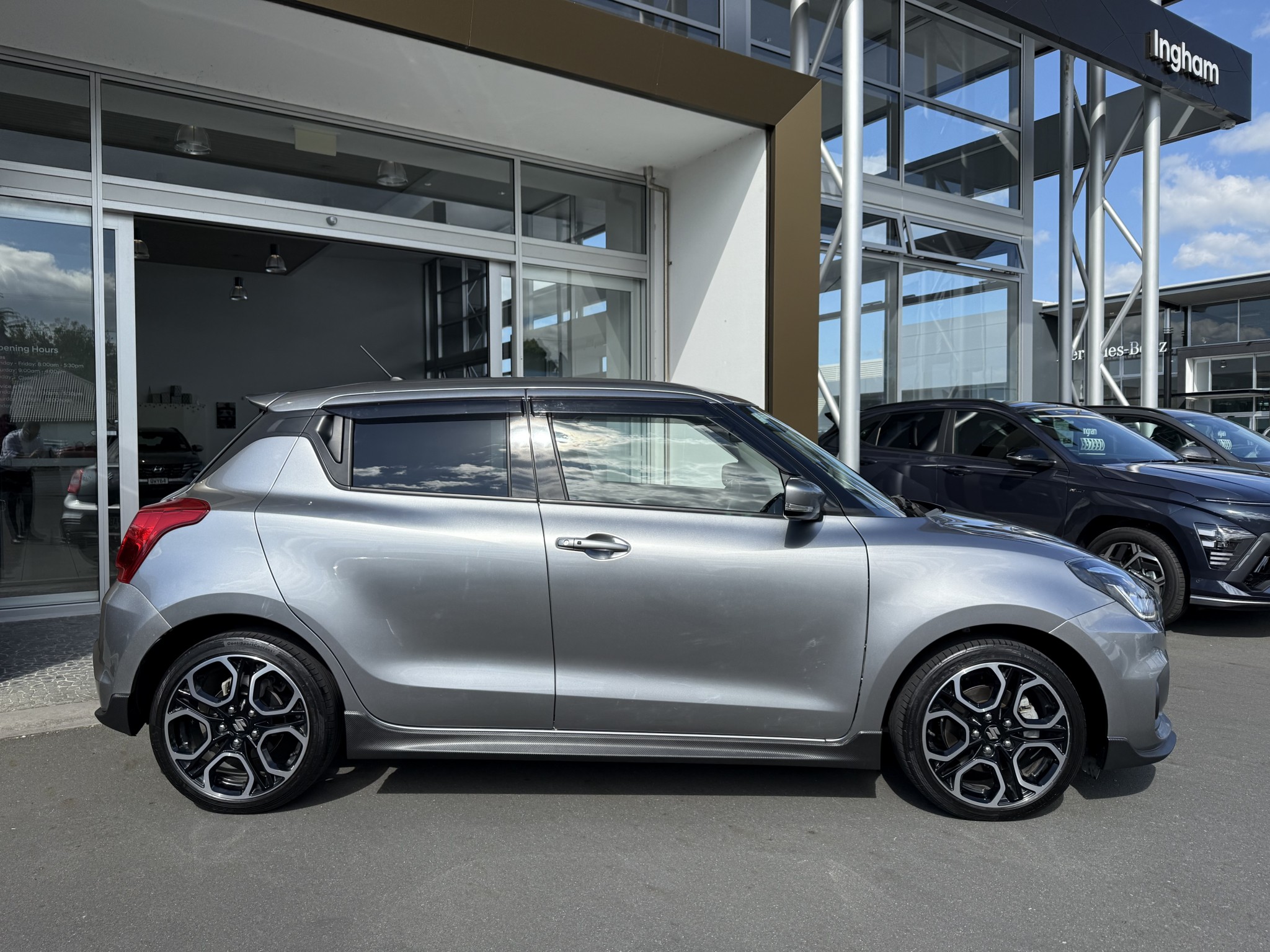 2022 Suzuki Swift | SPORT 1.4PT/6AT | 25173 | 5