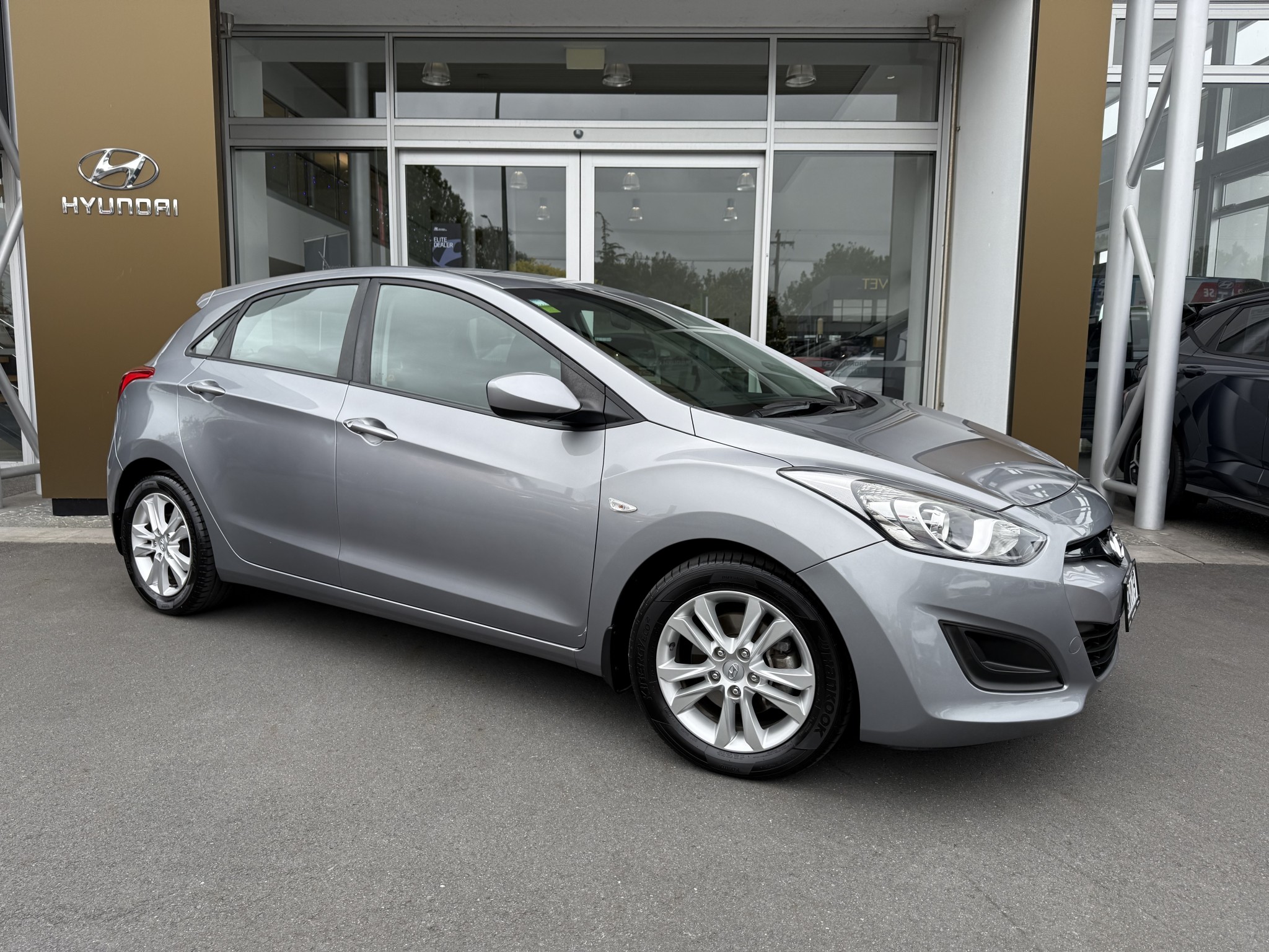 2014 Hyundai i30 | GD 1.8 A6 | 25255 | 1