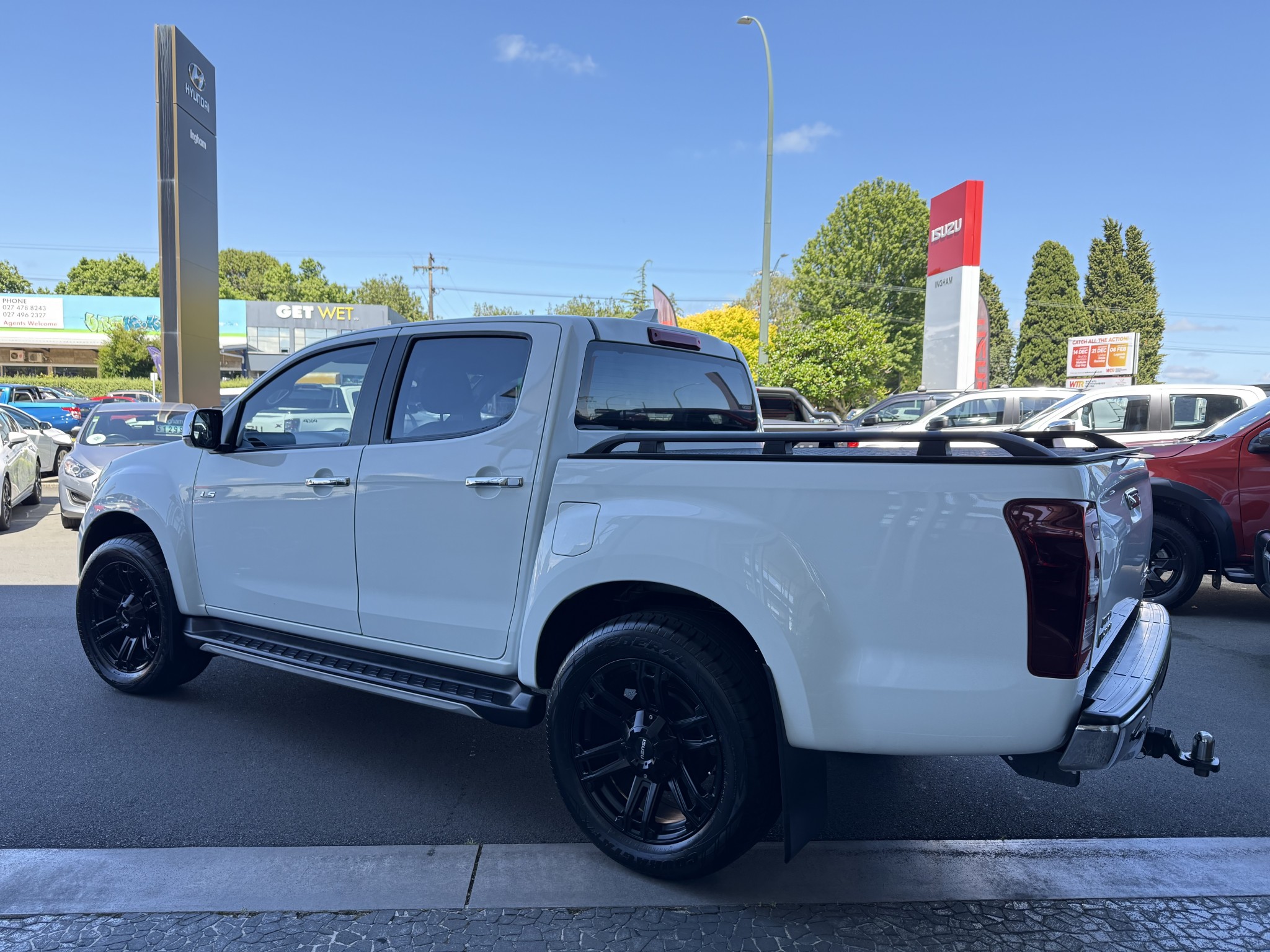 2019 Isuzu D-MAX | LS-T DC 3.0D 2WD | 25336 | 3