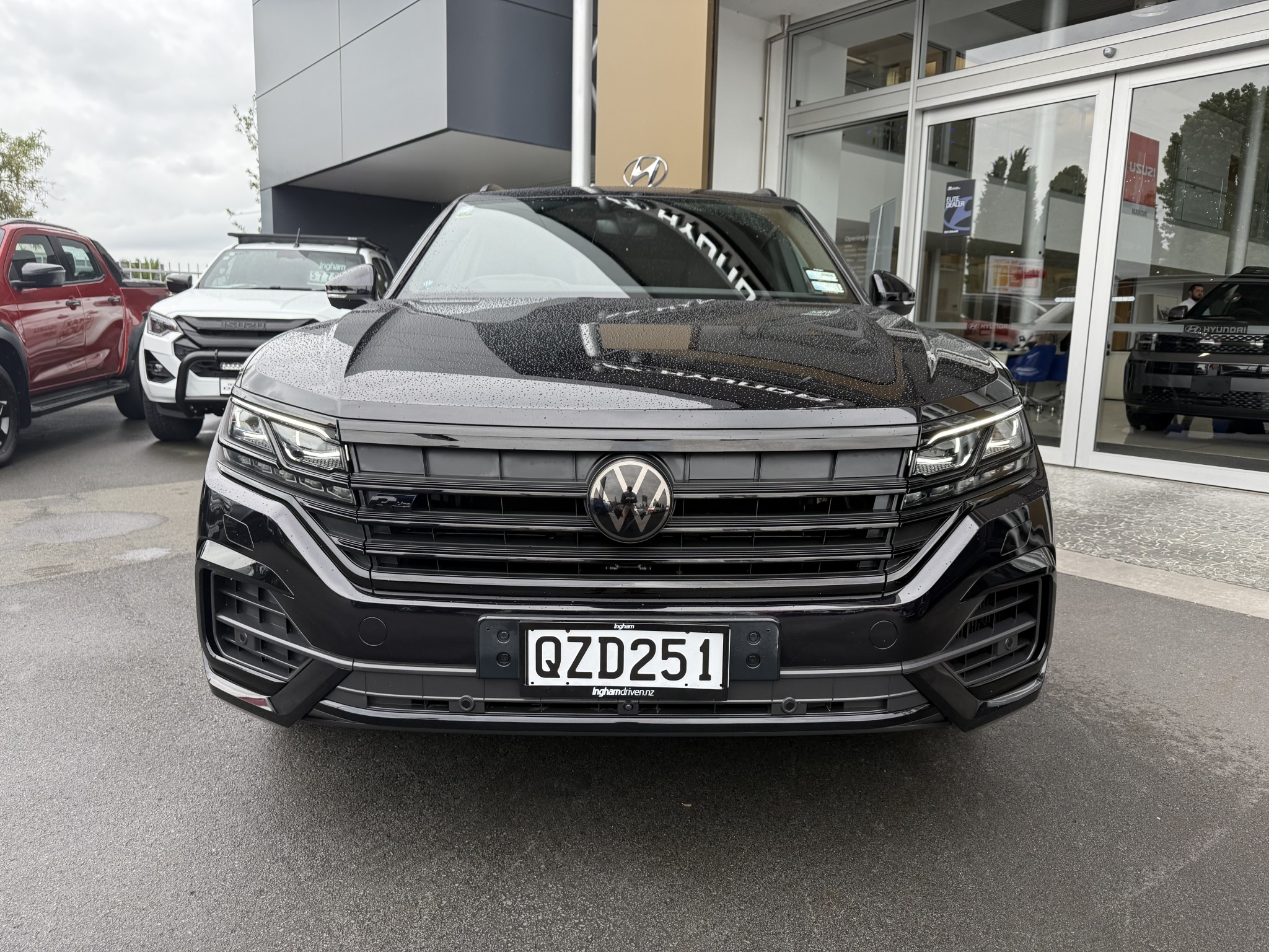 2021 Volkswagen Touareg | V6S 210KW R-Line | 25404 | 7