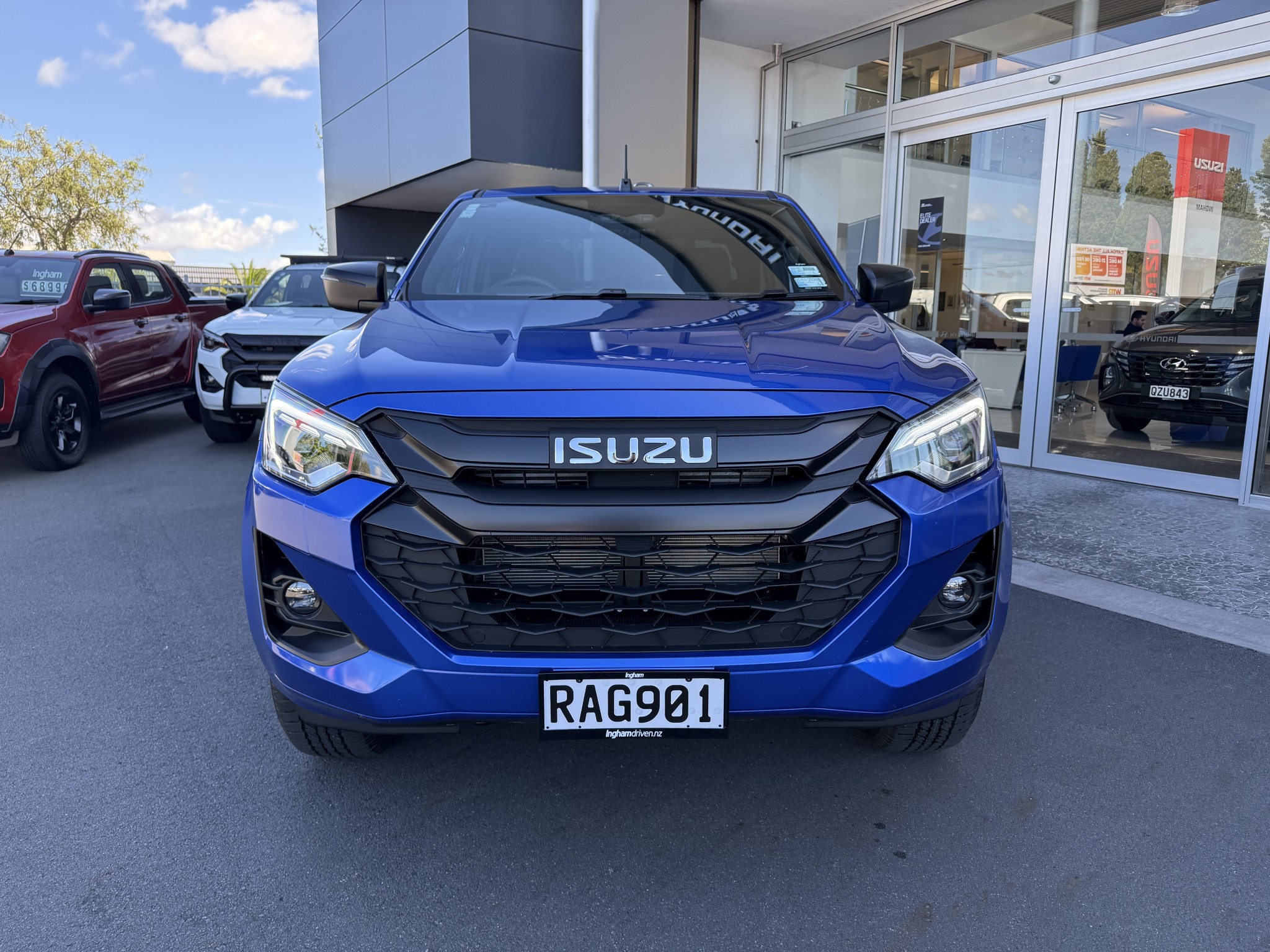 2025 Isuzu D-MAX | LS 3.0D 4WD | 25576 | 6