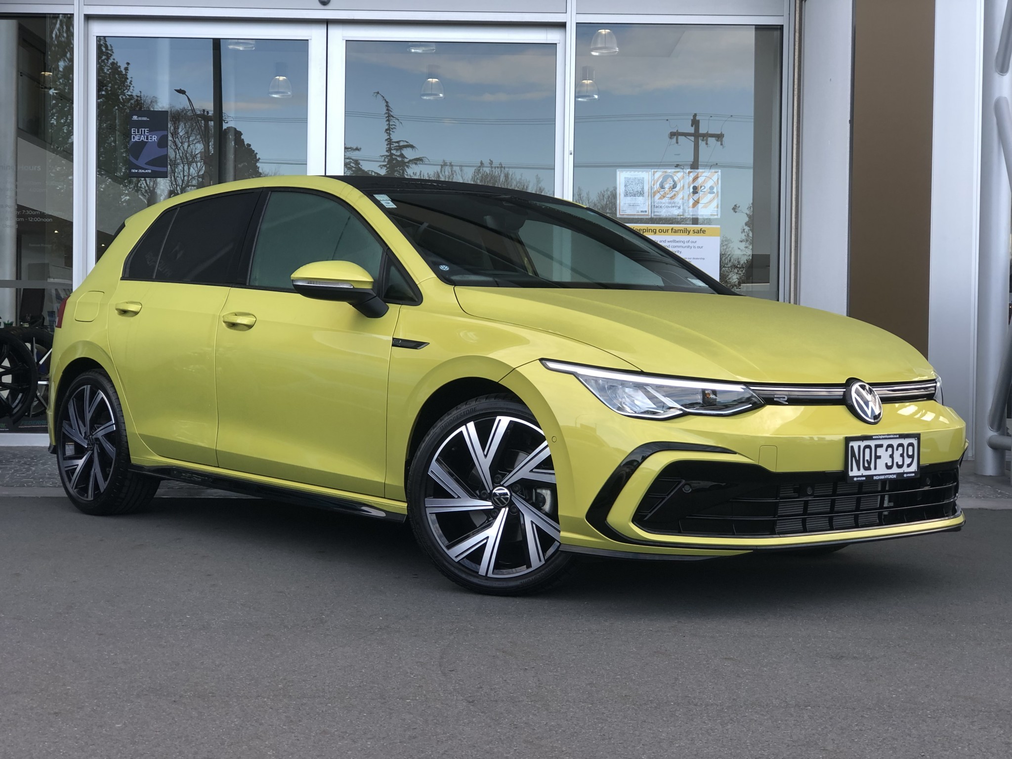 2021 Volkswagen Golf | 1.4L Petrol TSI R-LINE  | 15941 | 1