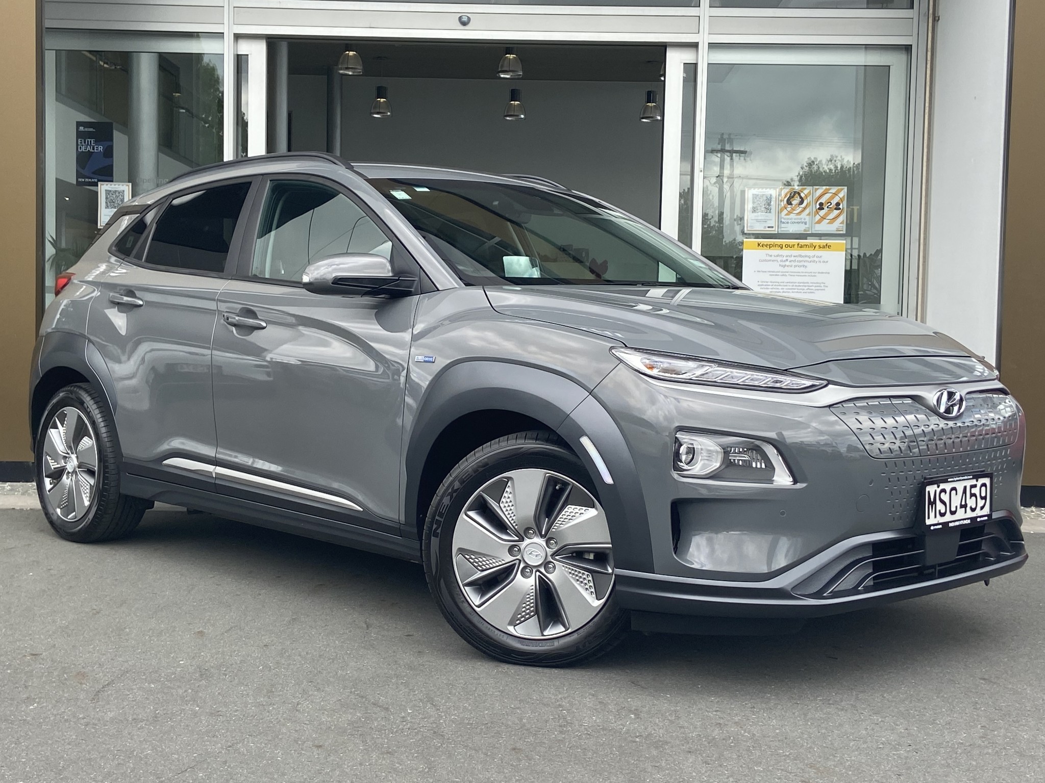 Hyundai deals kona 150kw